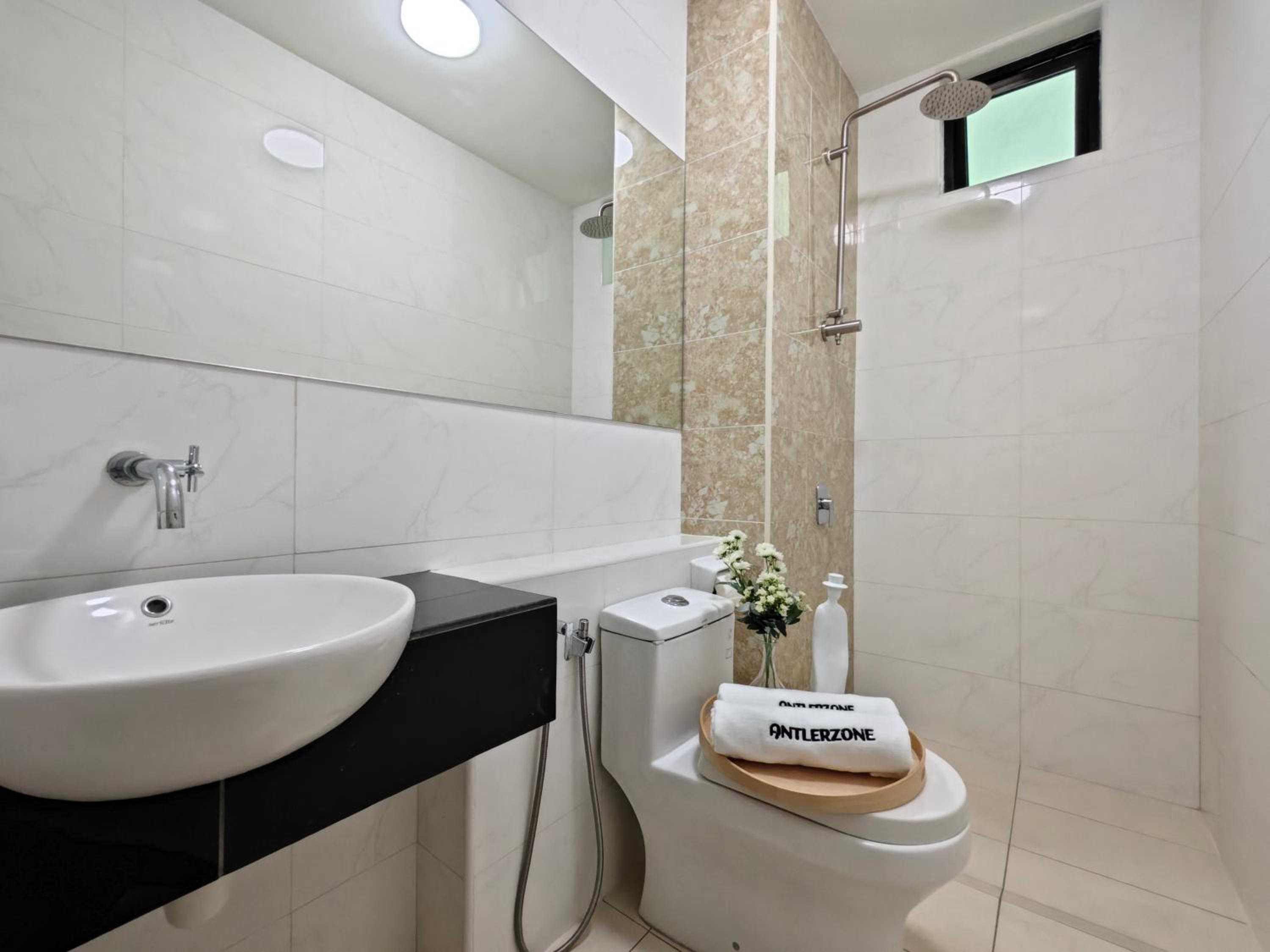 Kempas Dsummit Residences by Antlerzone