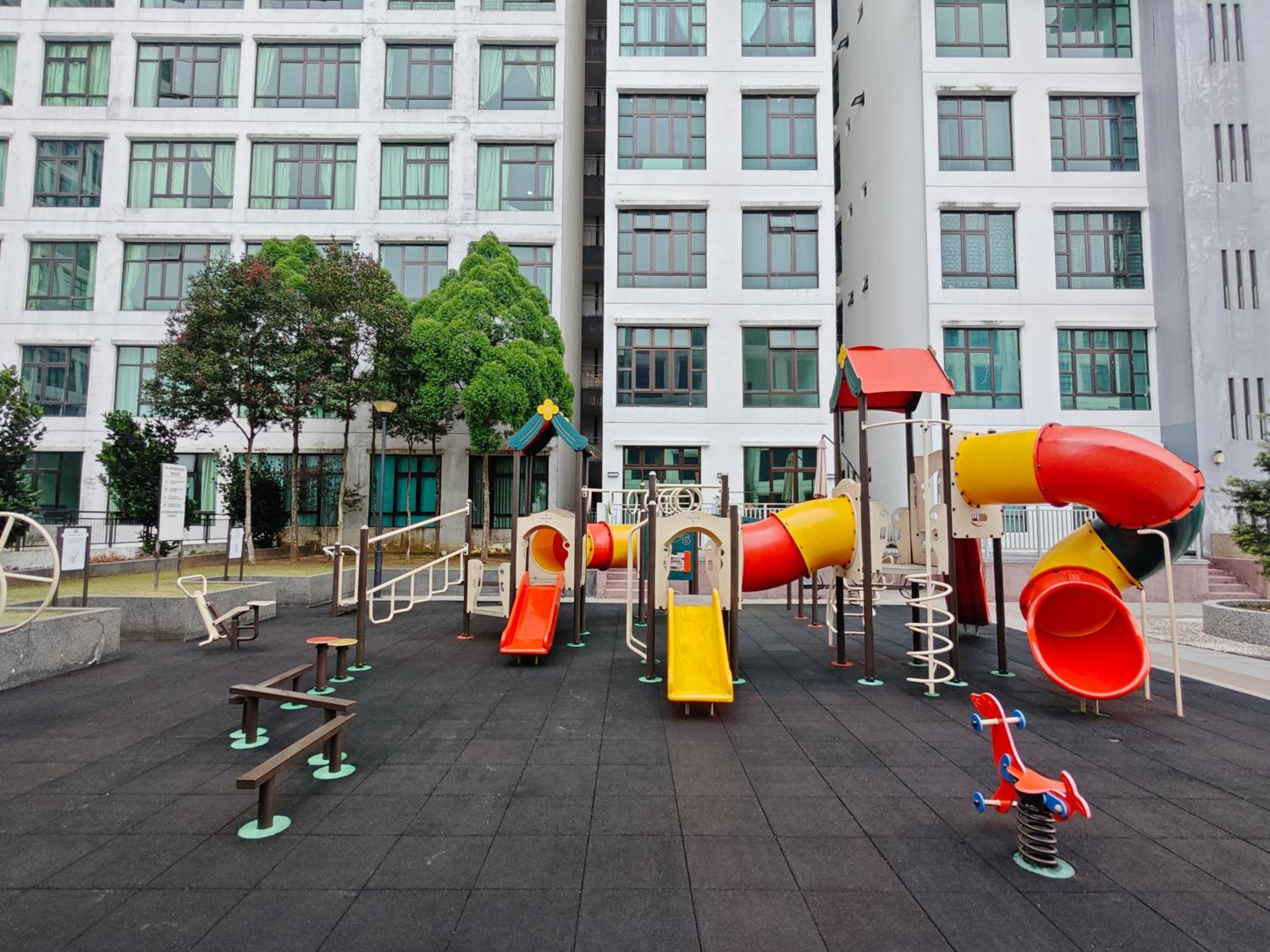 Kempas Dsummit Residences by Antlerzone
