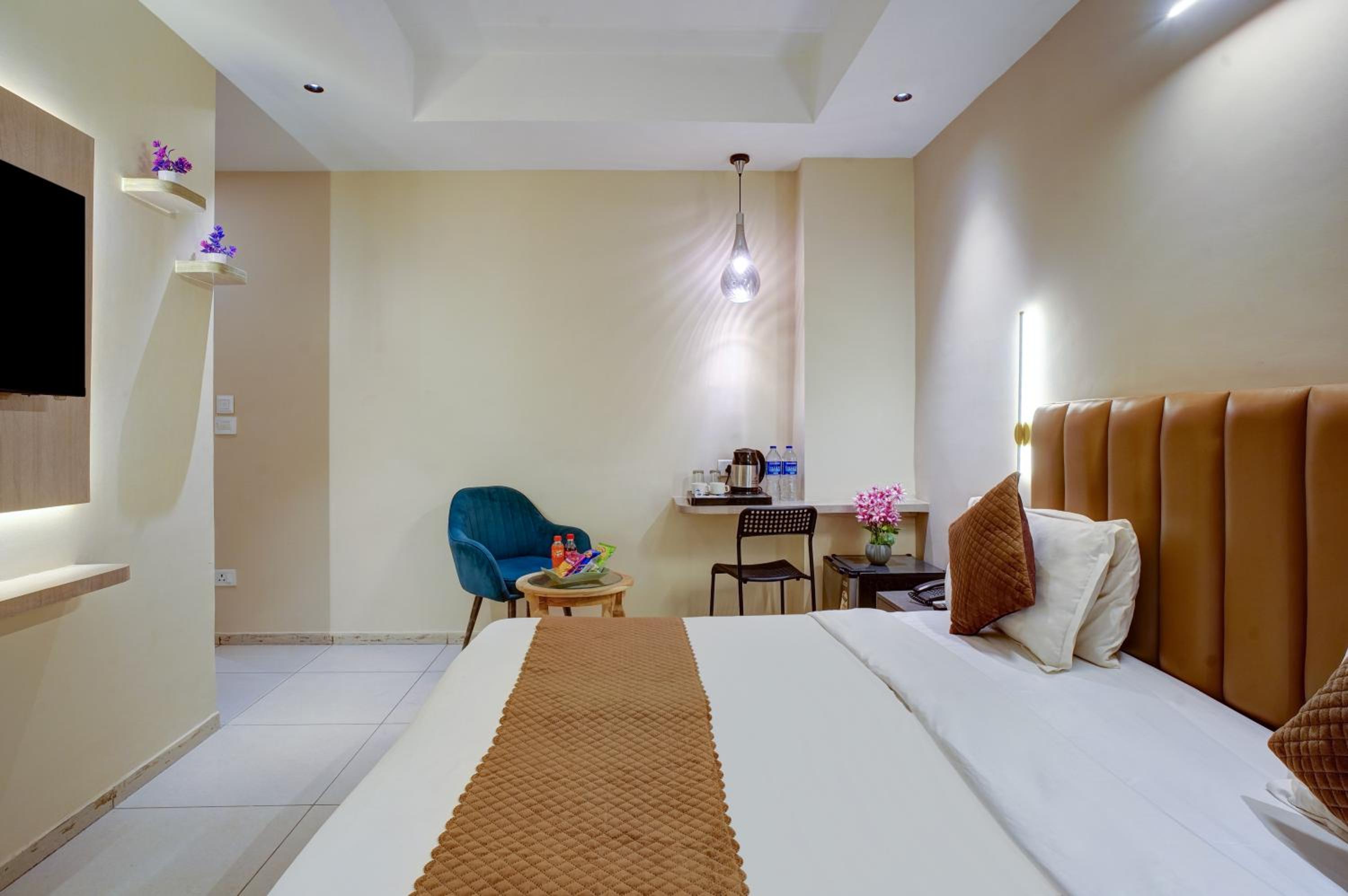 RJK Sector 49 Residency Near Huda Metro Station view 2