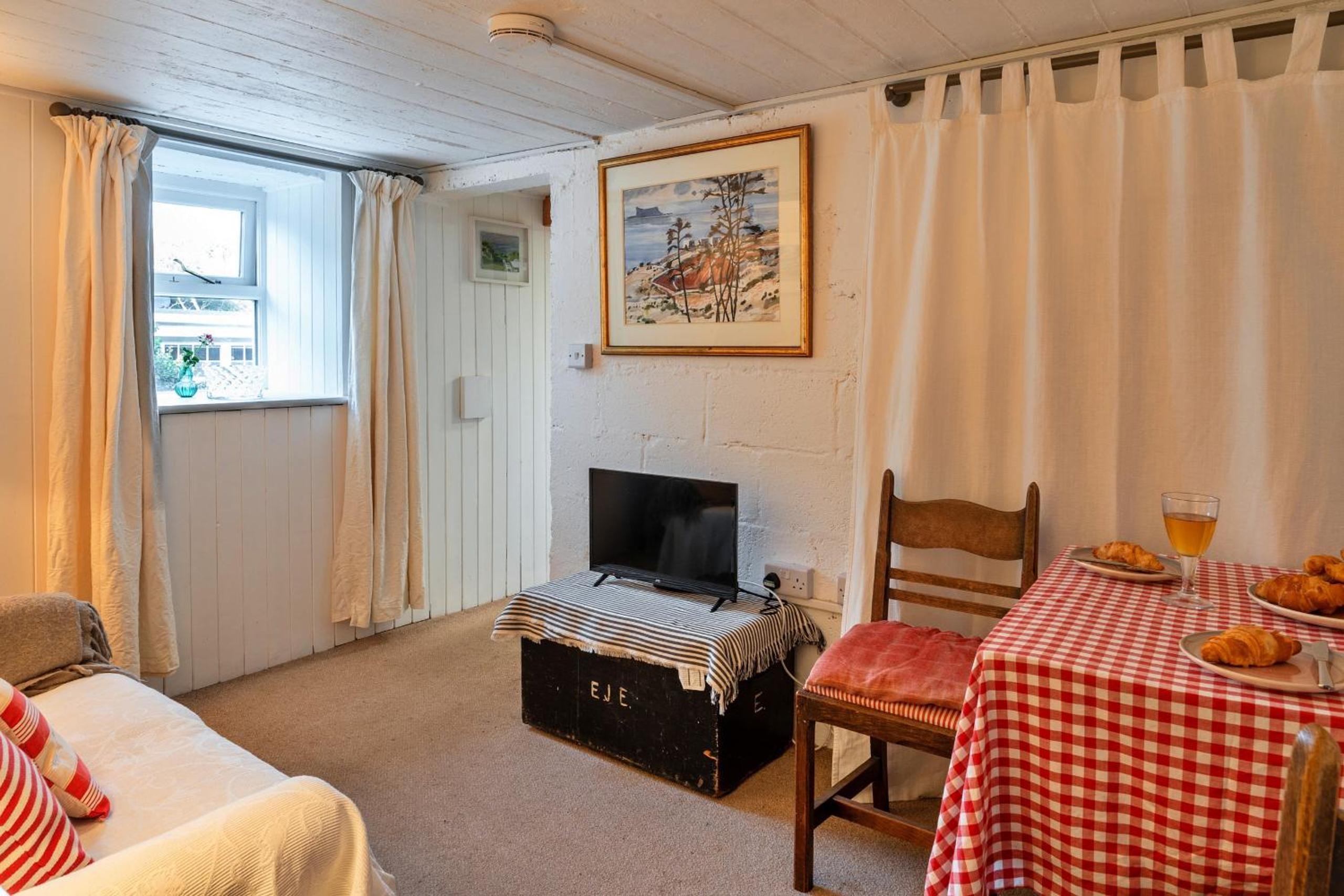 Finest Retreats - The Noel at Lesceave view 3