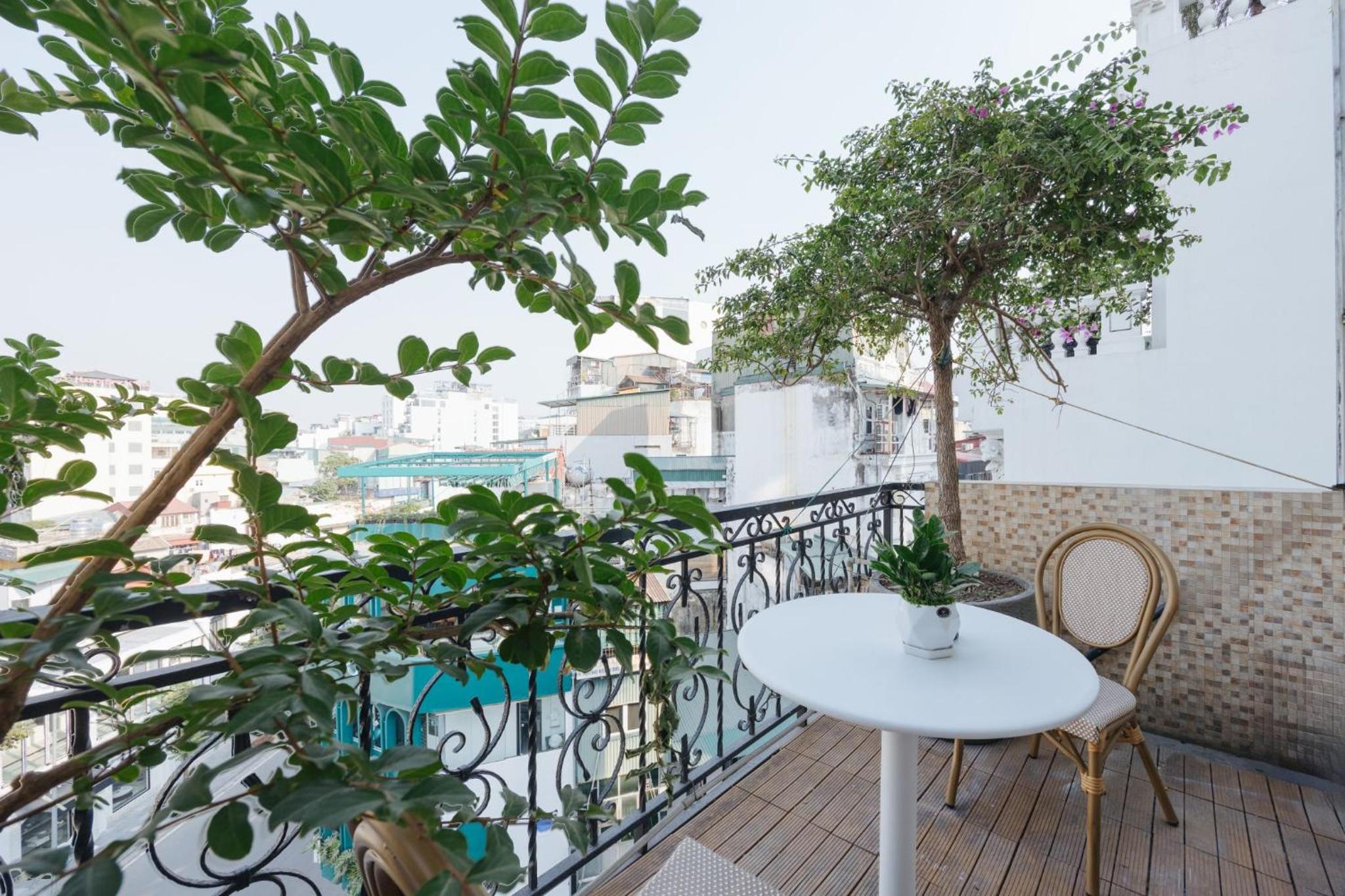balance & terrace
