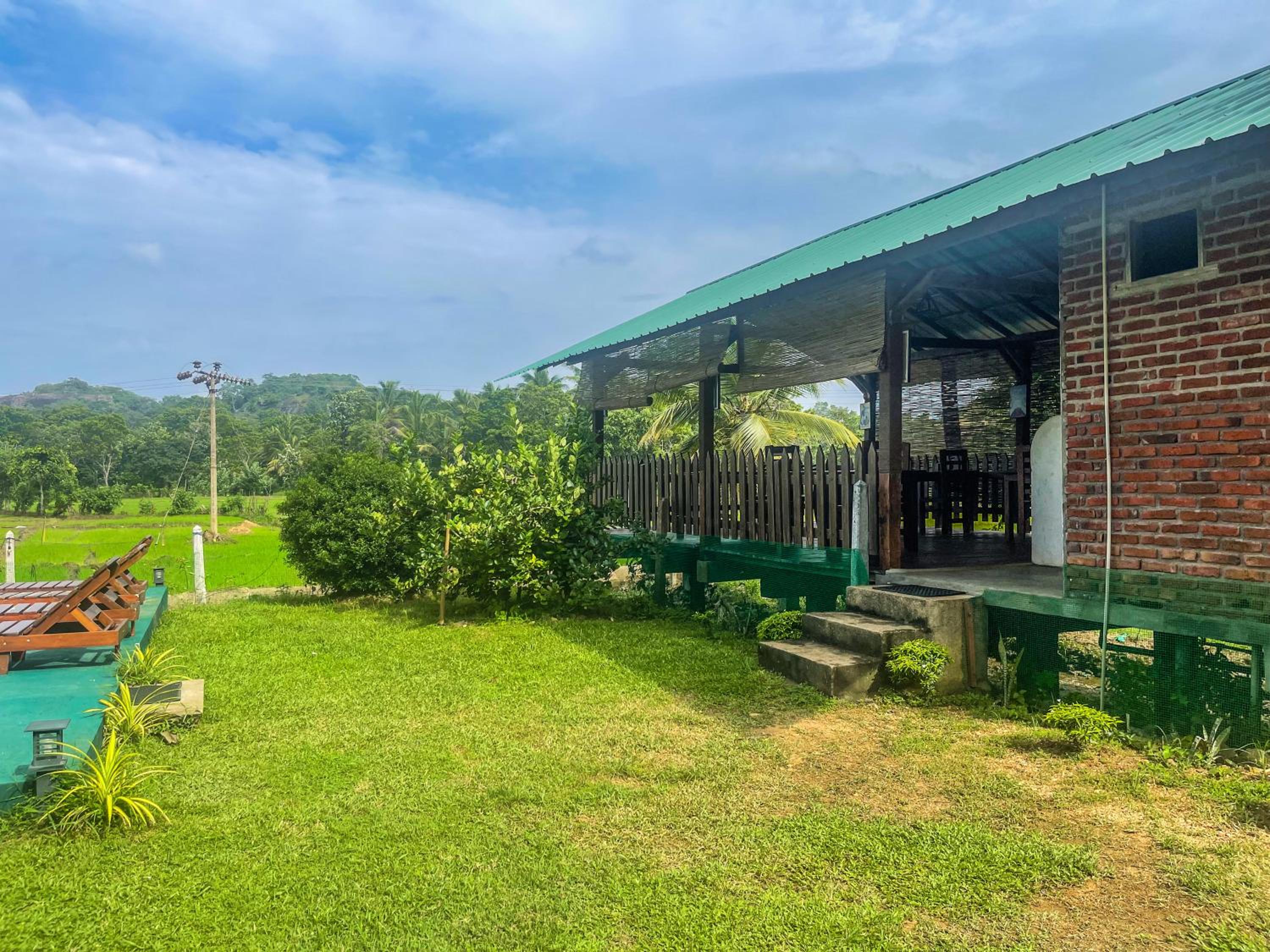 Hotel Lankapura Heritage - Image 1