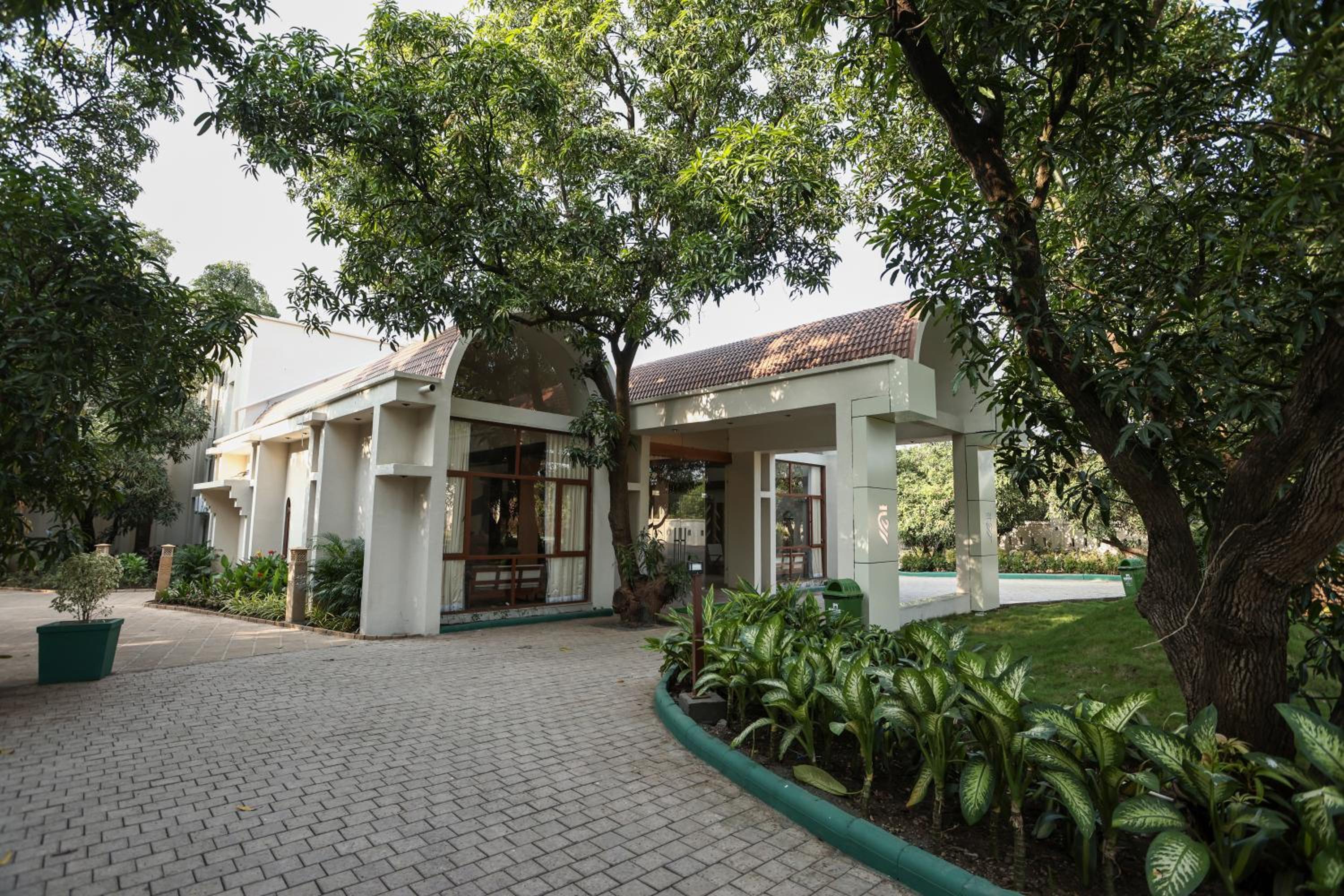 Le Casa Lion Resort A Premium Resort In Sasan Gir