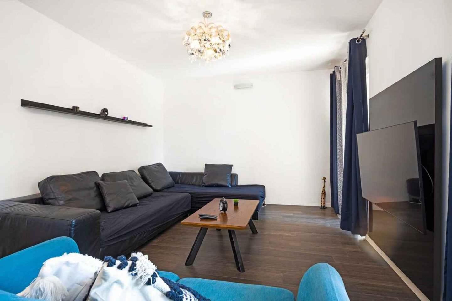 Holiday Home Roko&Iva view 4