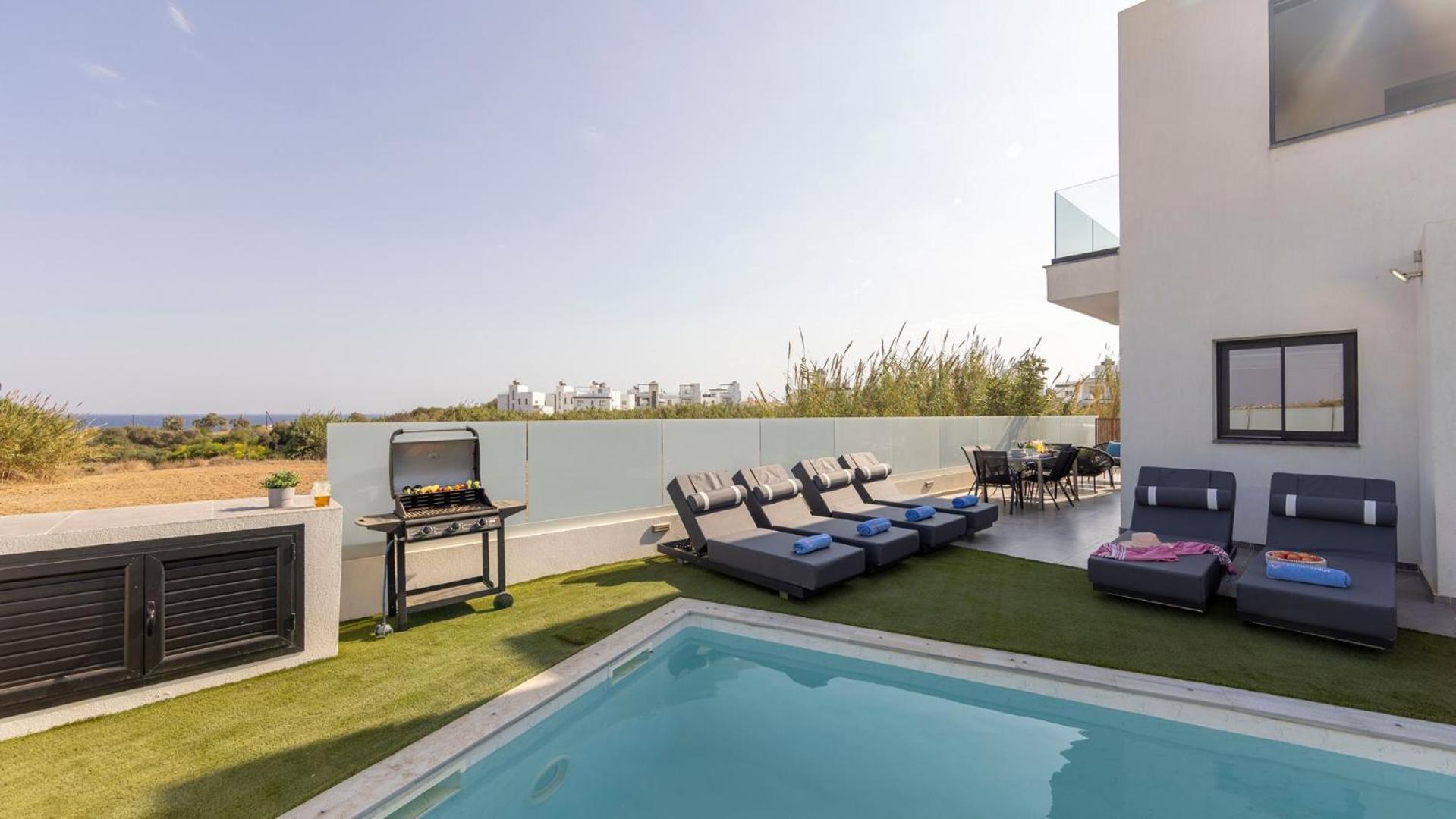 Villa Iva by the Sea