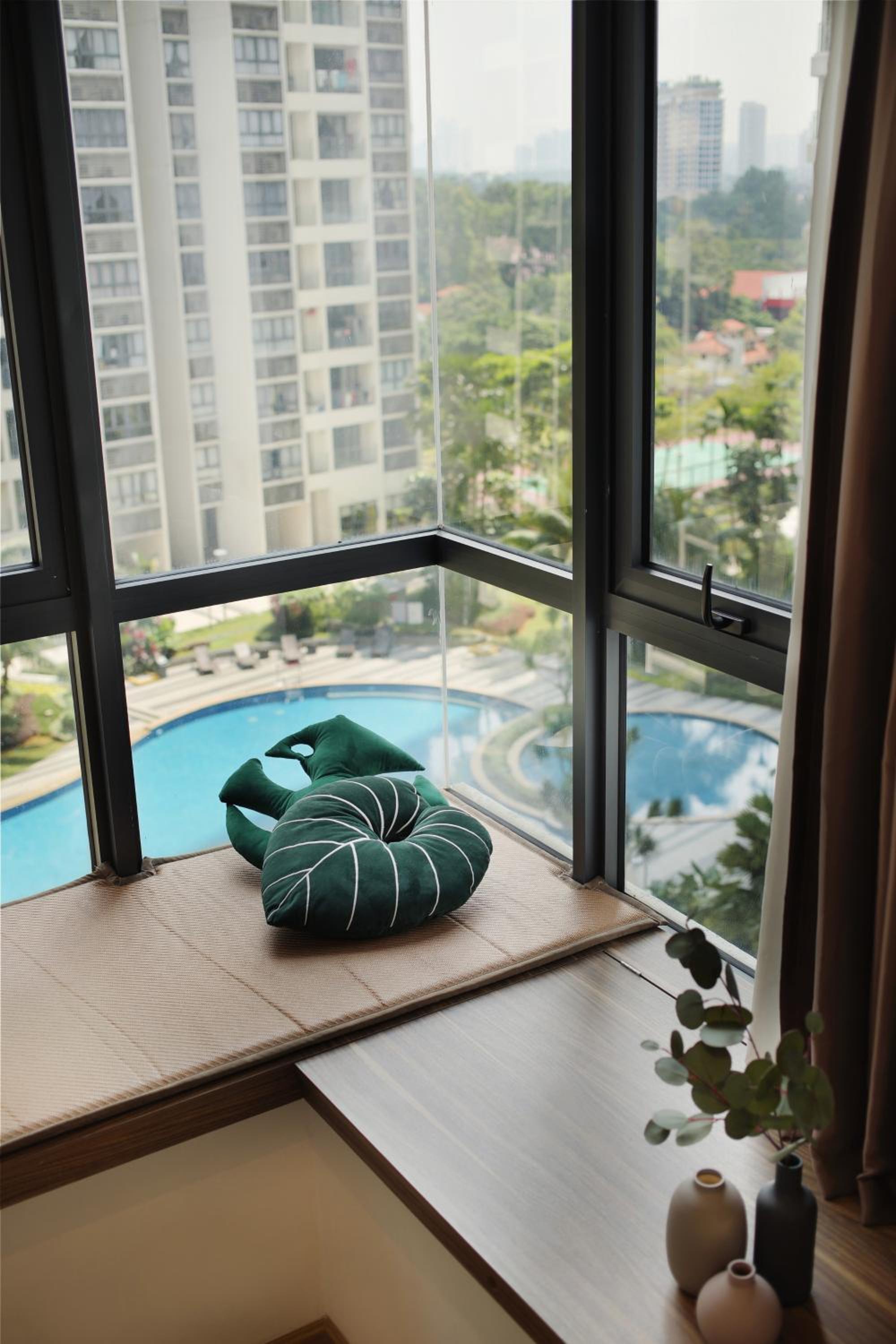 Danga Bay - 2BR Timber Lounge - Dryer