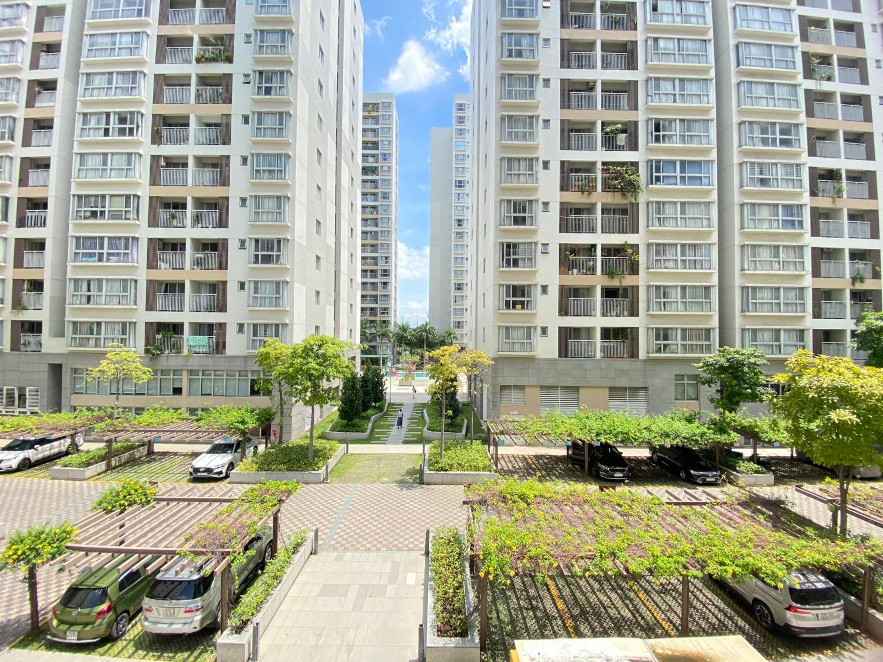 Cozy 3-BR in the center of District 7
