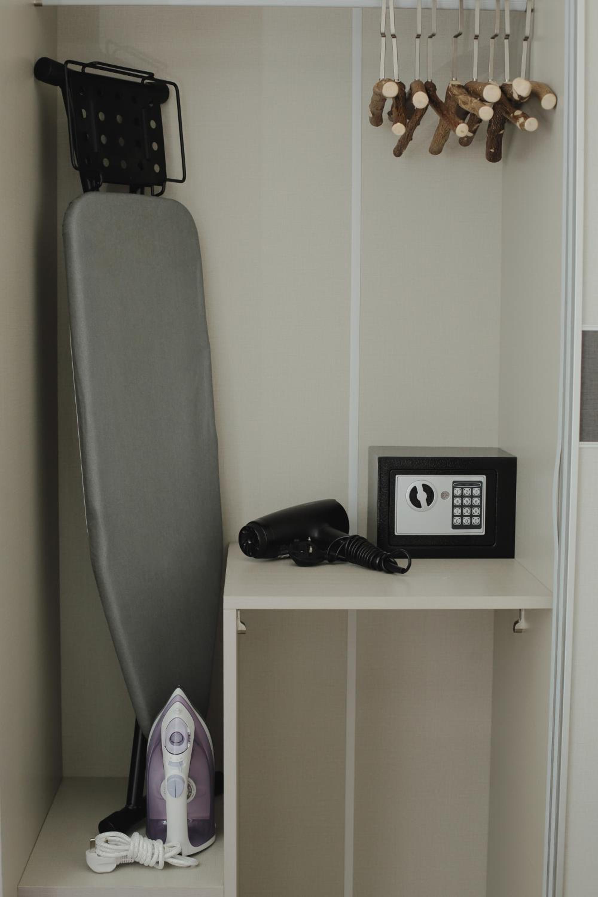 Danga Bay - 2BR Timber Lounge - Dryer