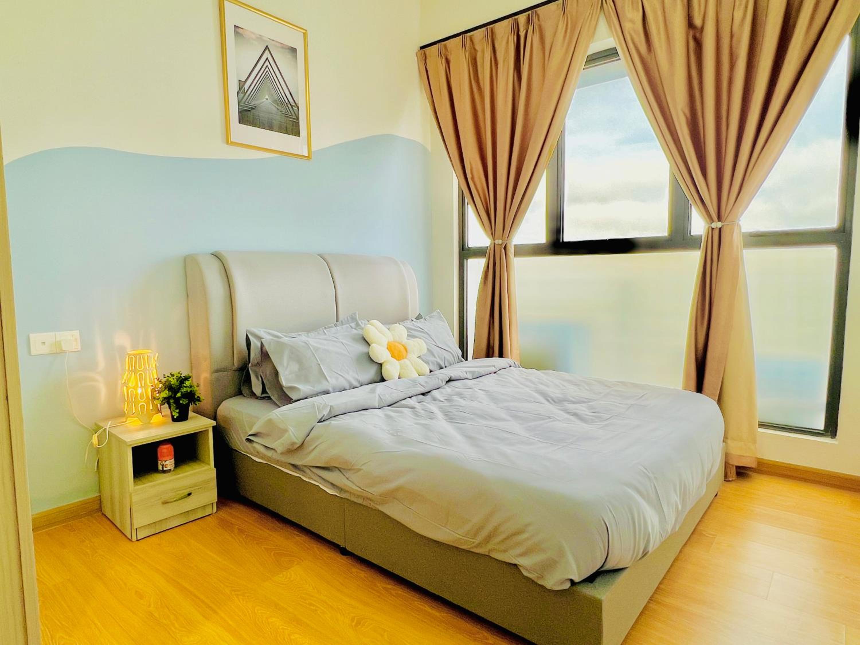 Country Garden Danga Bay Bay Laurel by R9 HomeStay