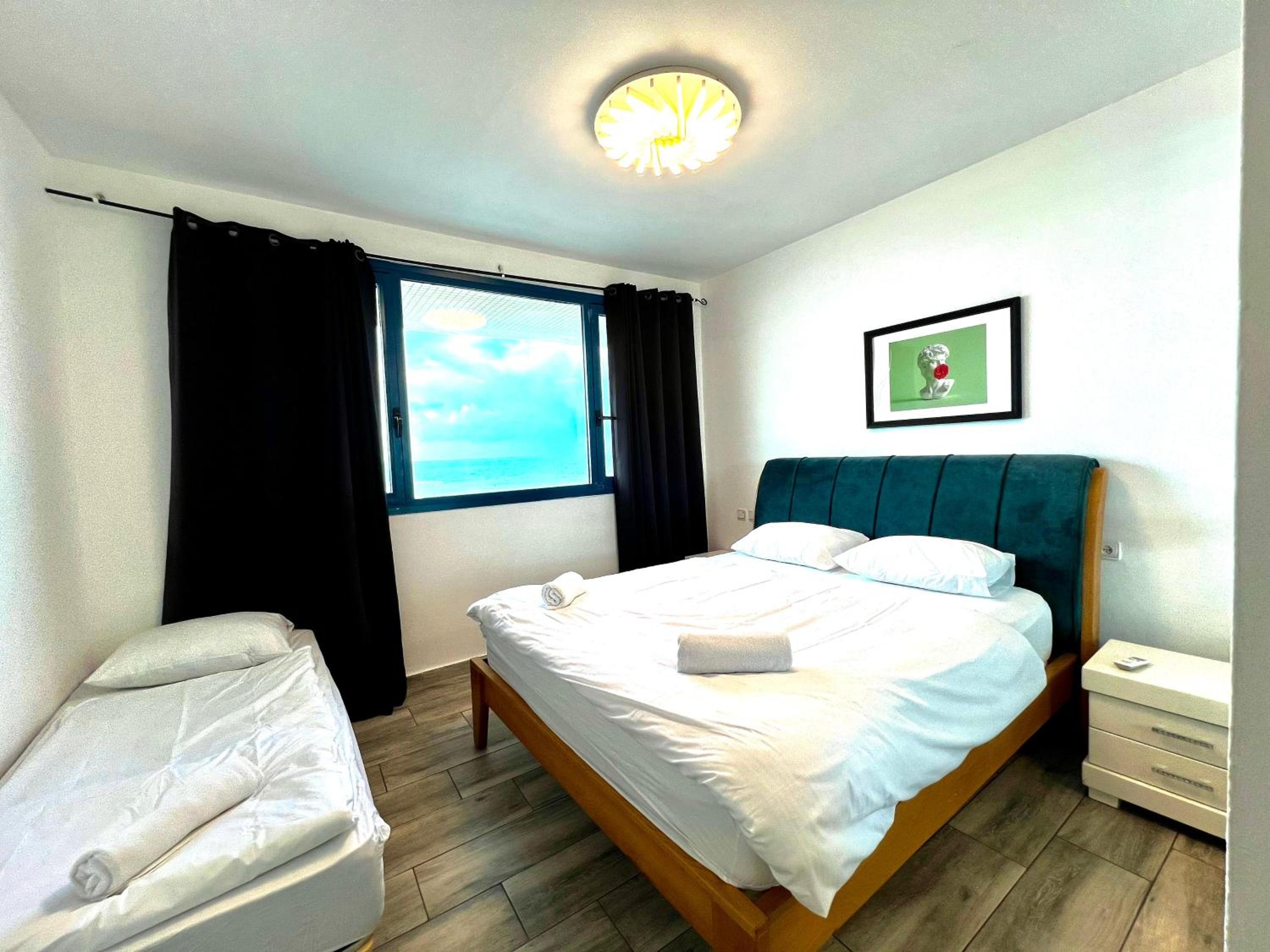 Beautiful Penthouse Apartment With Full SEA VIEW view 5