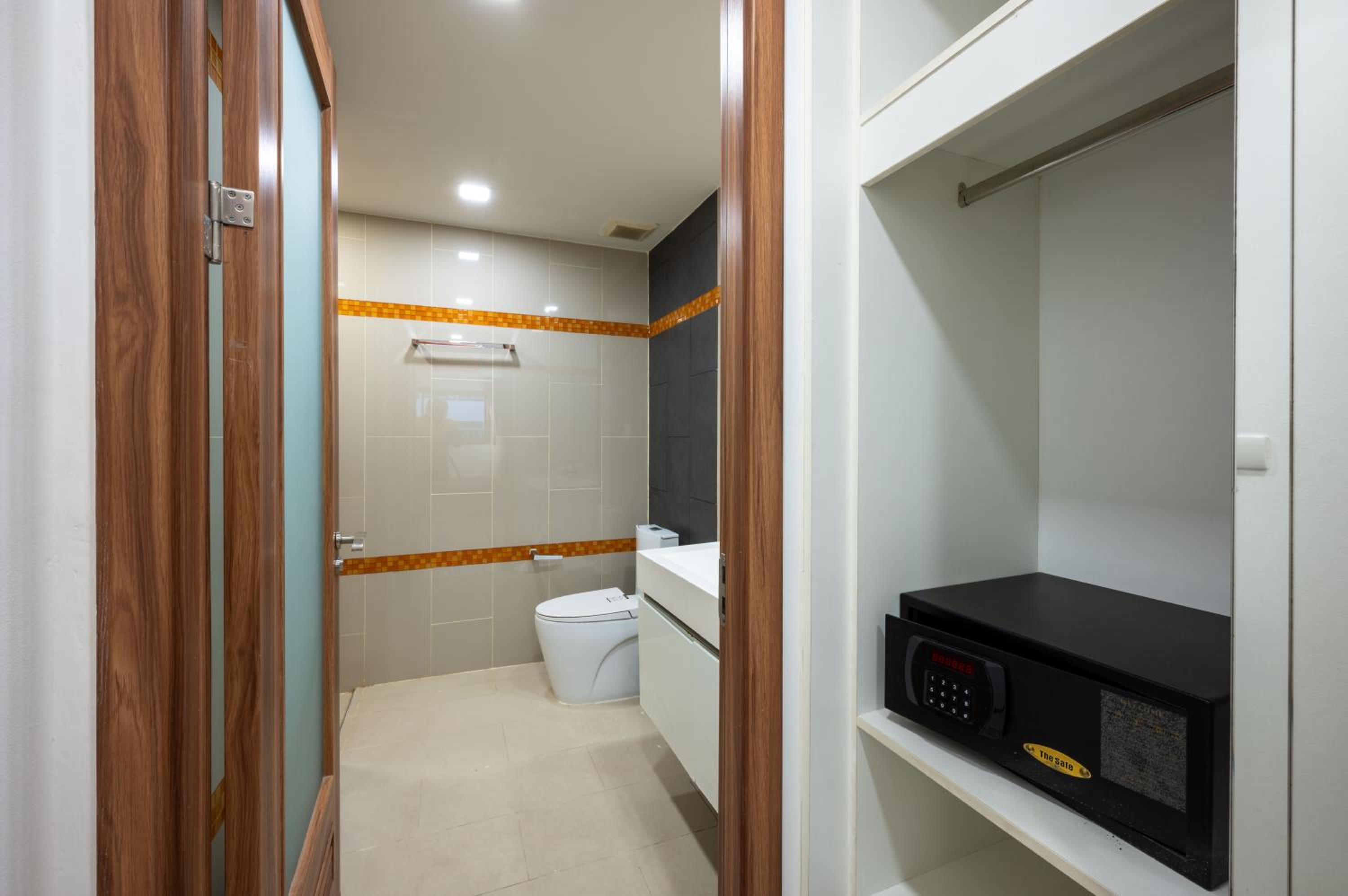 C-View Residence by Apartwell