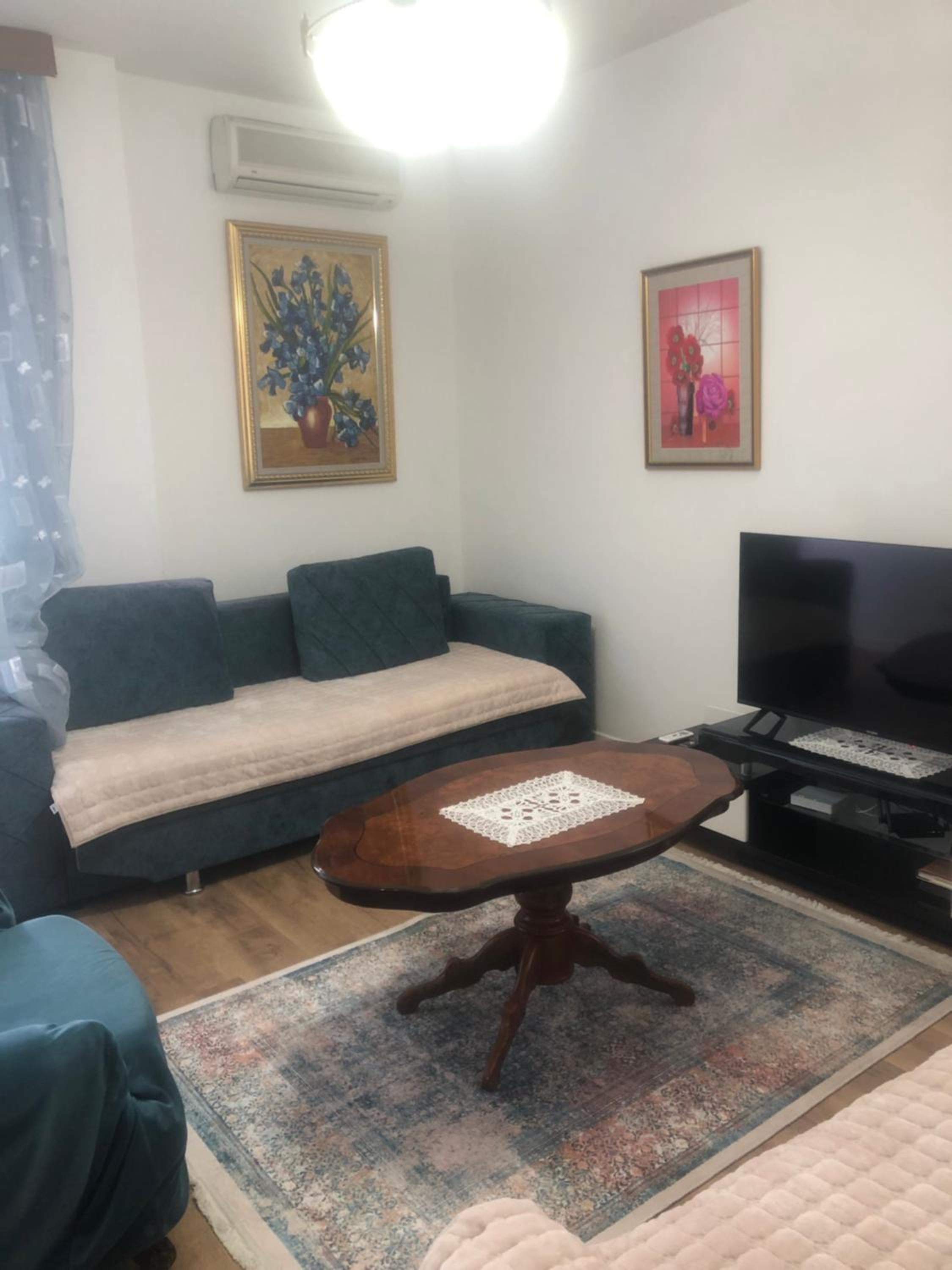 Vollga Four Seasons Apartment