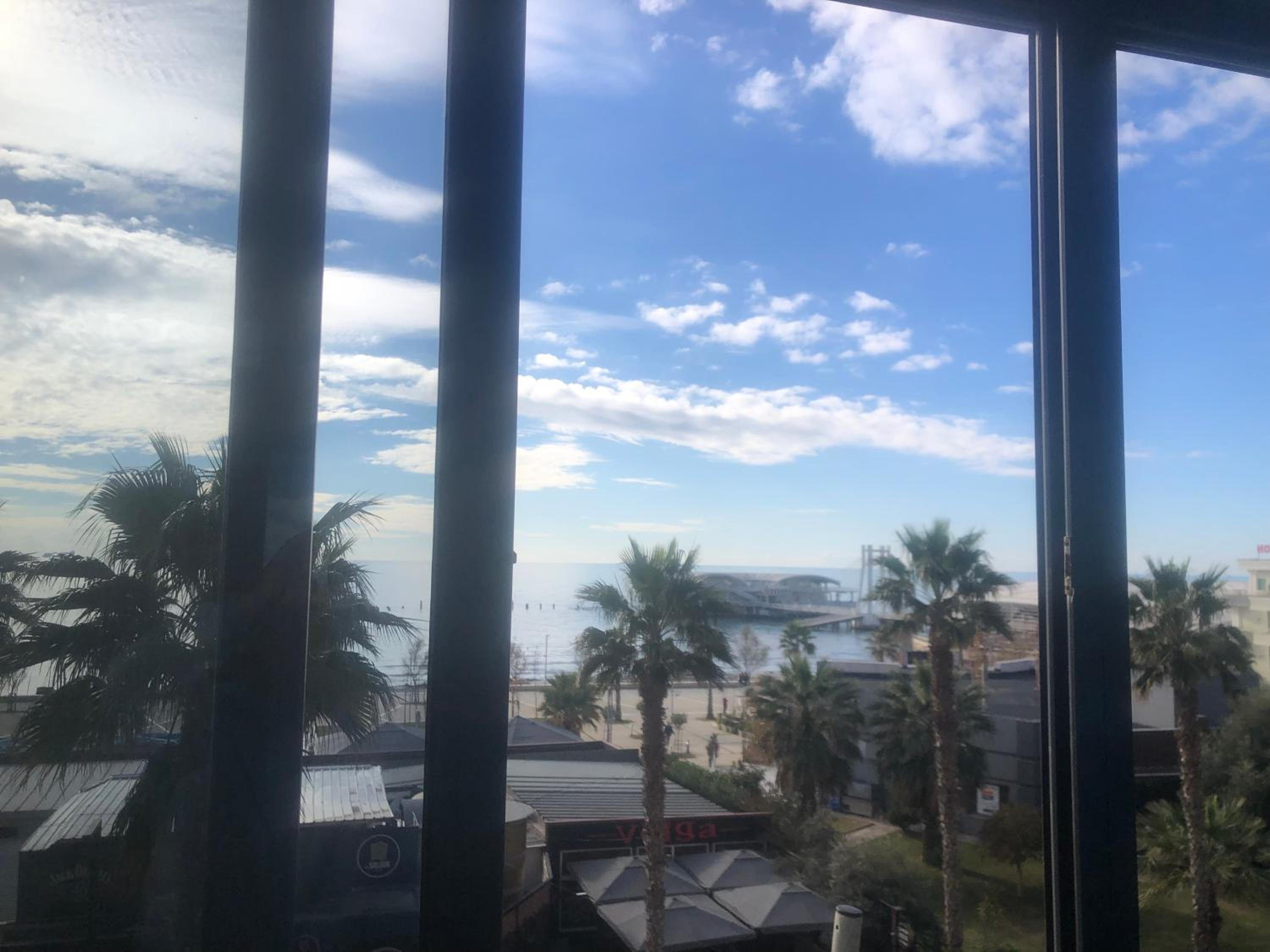 Vollga Four Seasons Apartment