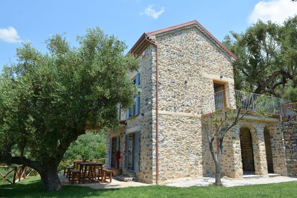 Villa con piscina nel Cilento Casolare Cento Ulivi Luxury & Charme