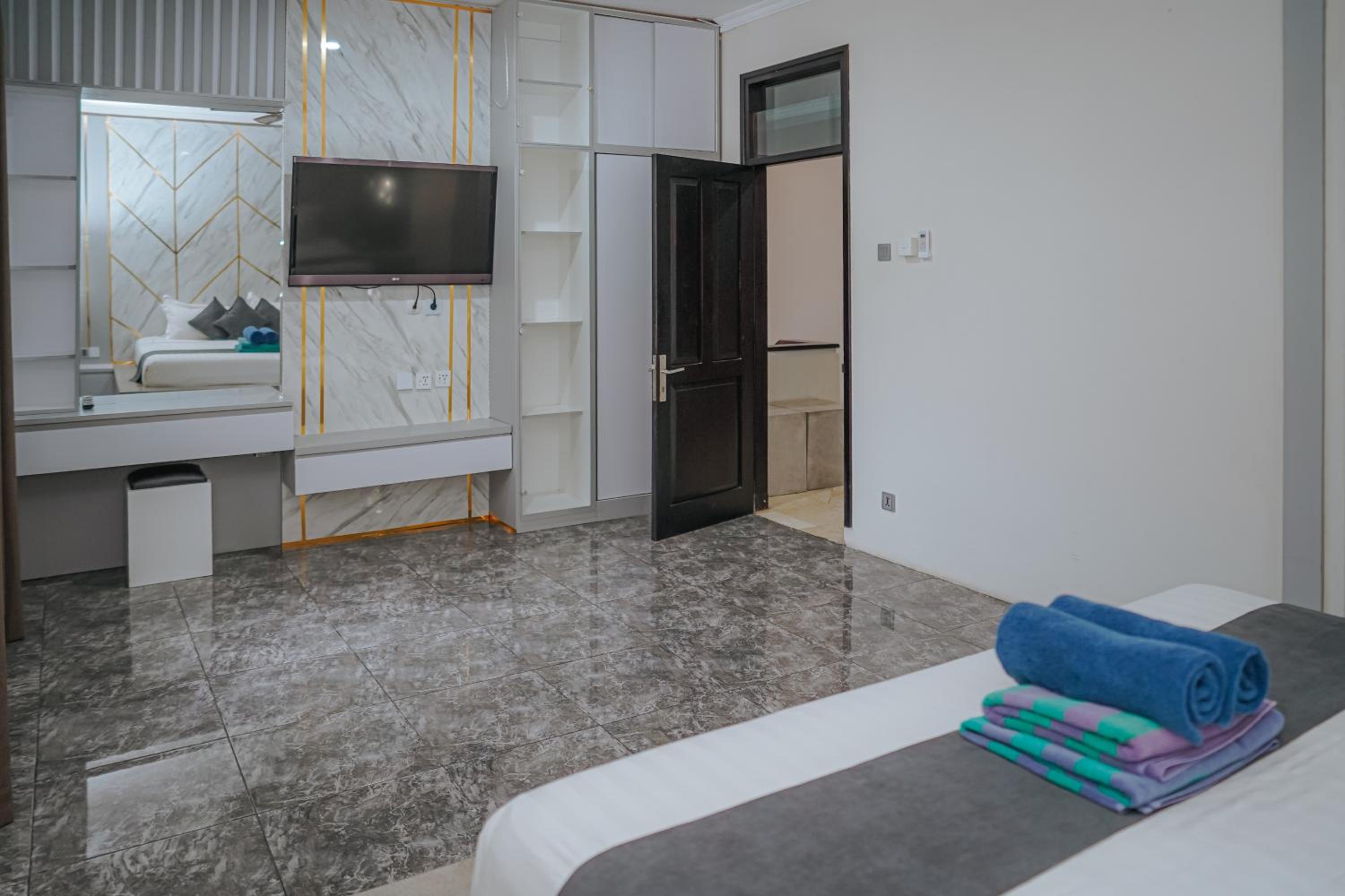 hotel room