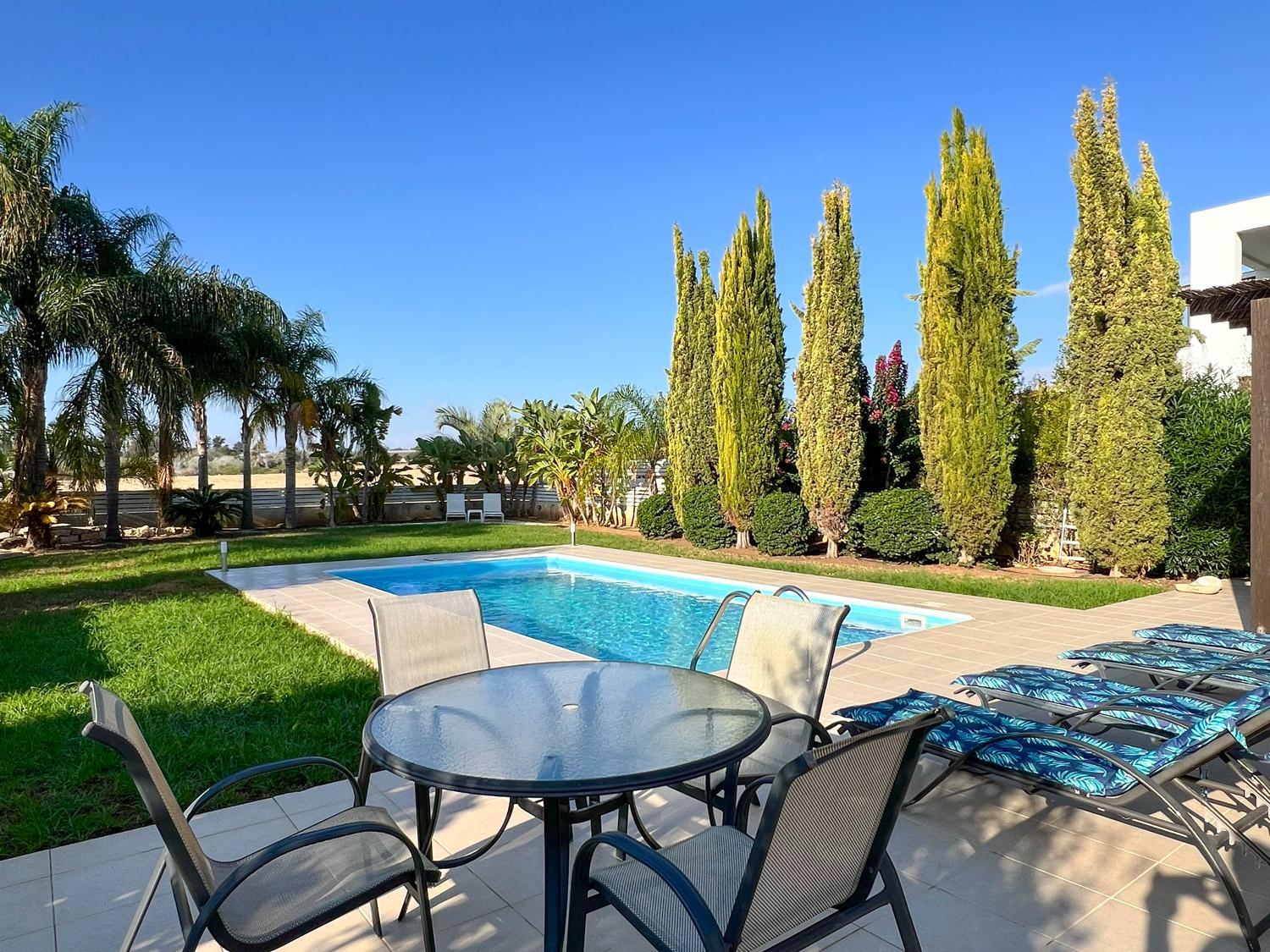 Villa Aris