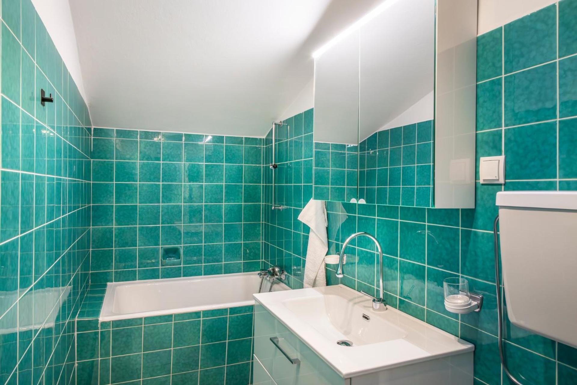 Stadtbauernhof Salzburg - Ferienwohnung - Gut Unterleithen - farm & the city