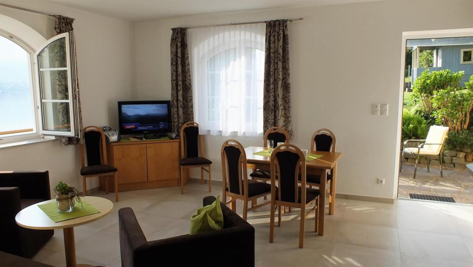 Appartements-Strandschlößl Heitzmann