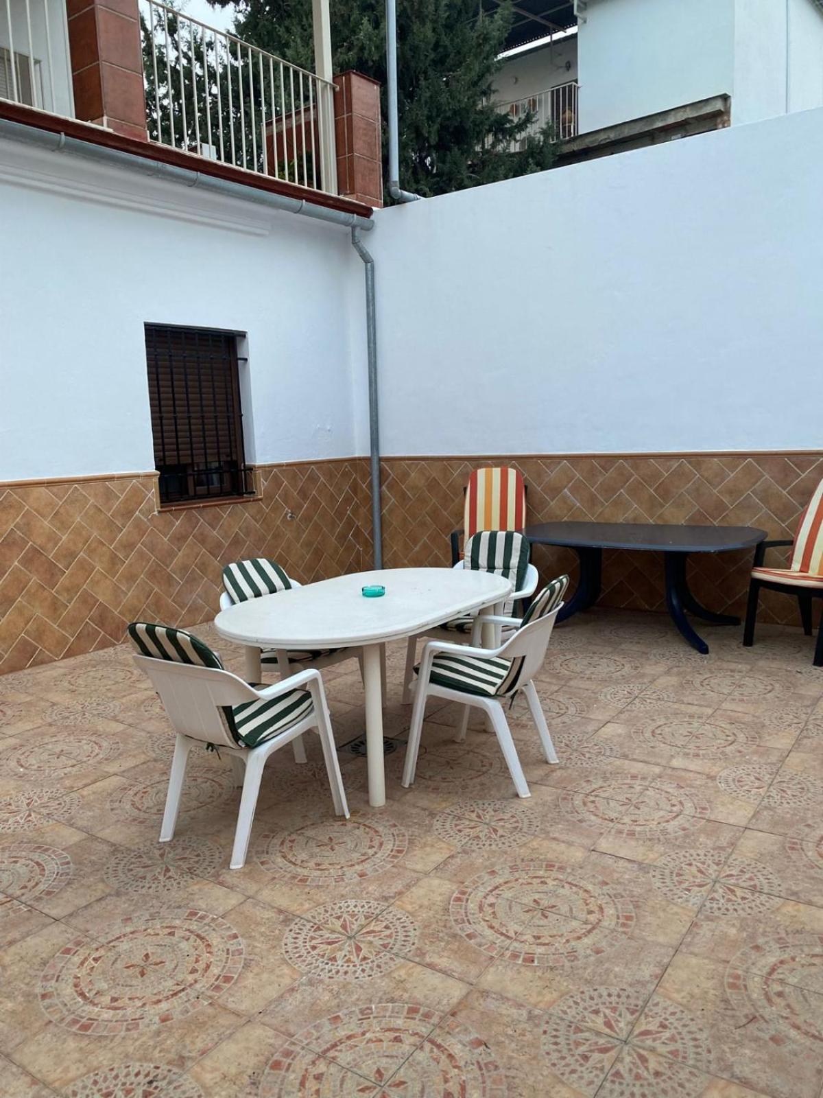 Casa Adelfa