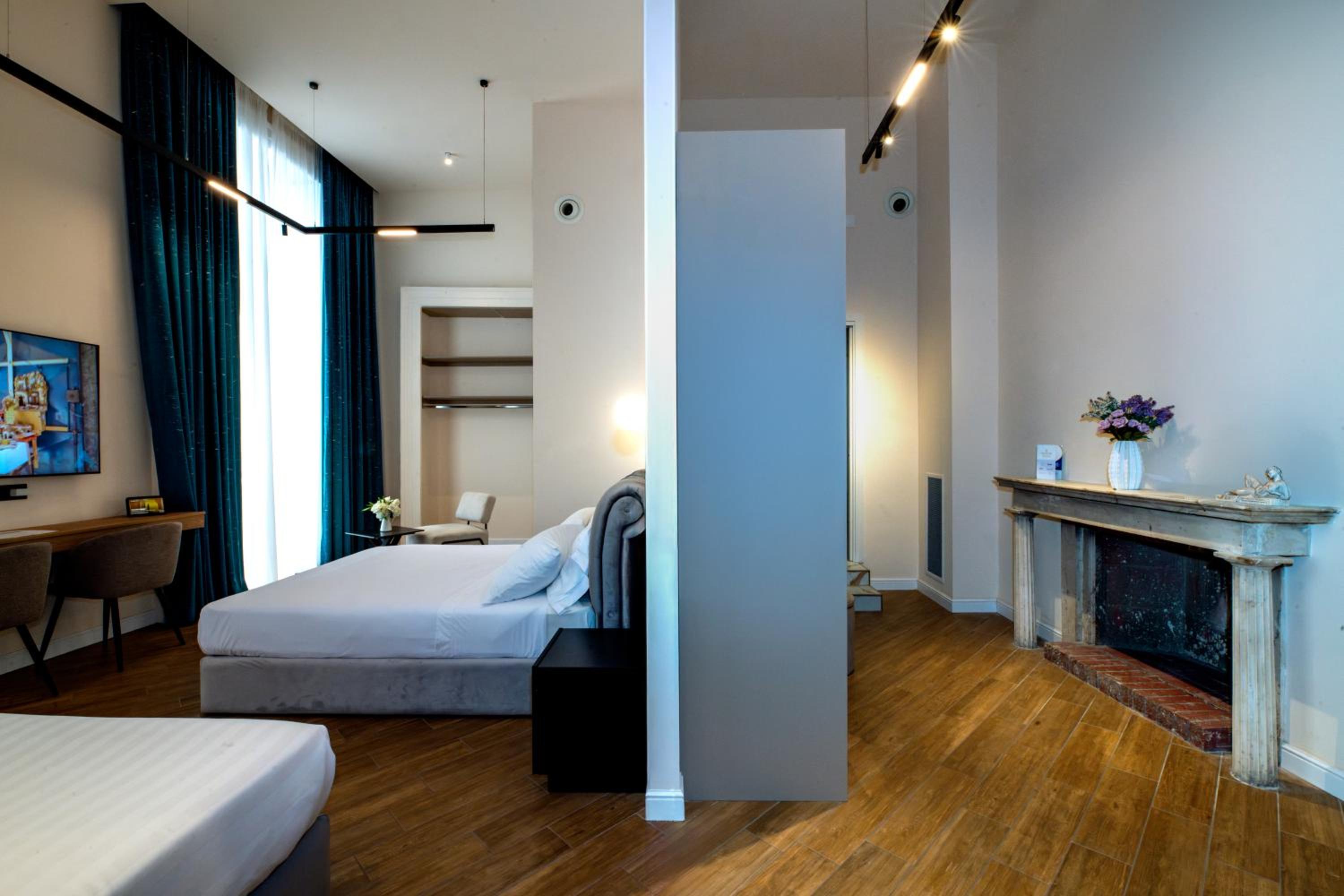 Maison Toledo Suites