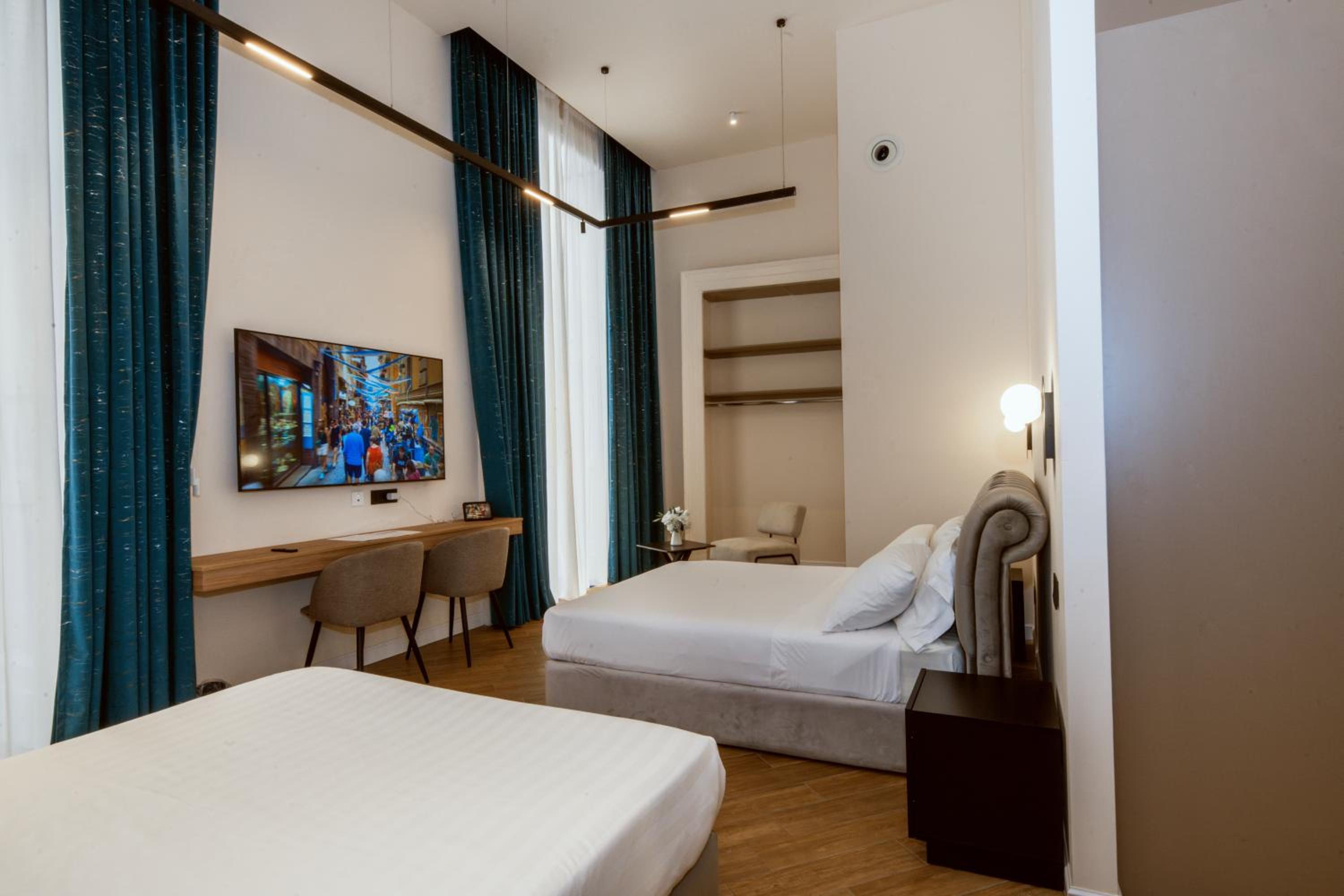 Maison Toledo Suites