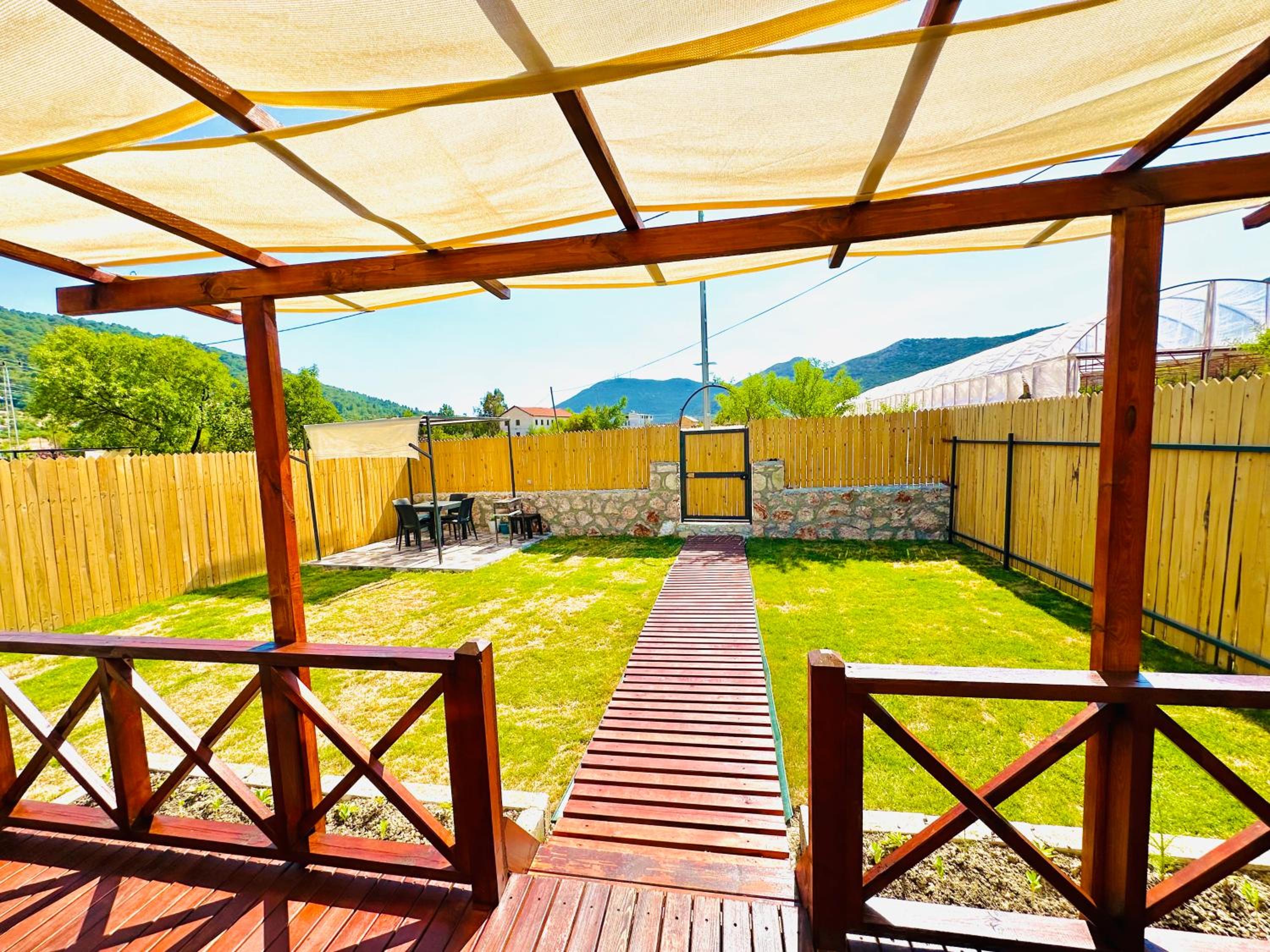 Kalkan'da Doğal Ahşap Ev, 2 Yatak Odası, 1 Banyo, Wi-Fi