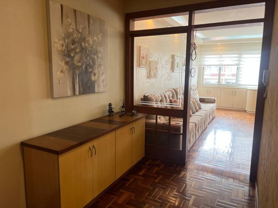 Apartamento no centro, localizado na Via Del Vino