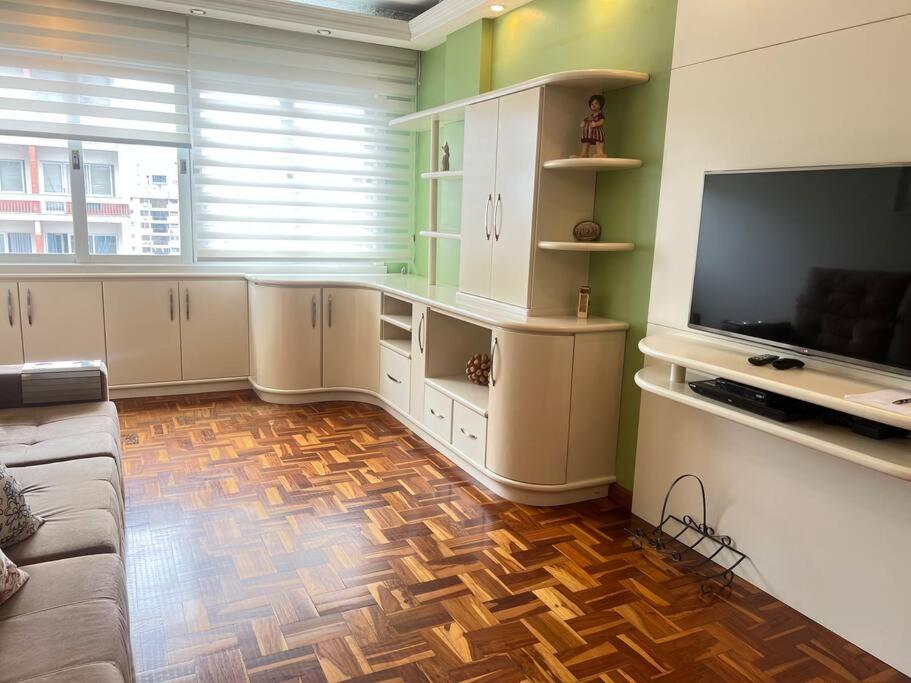 Apartamento no centro, localizado na Via Del Vino