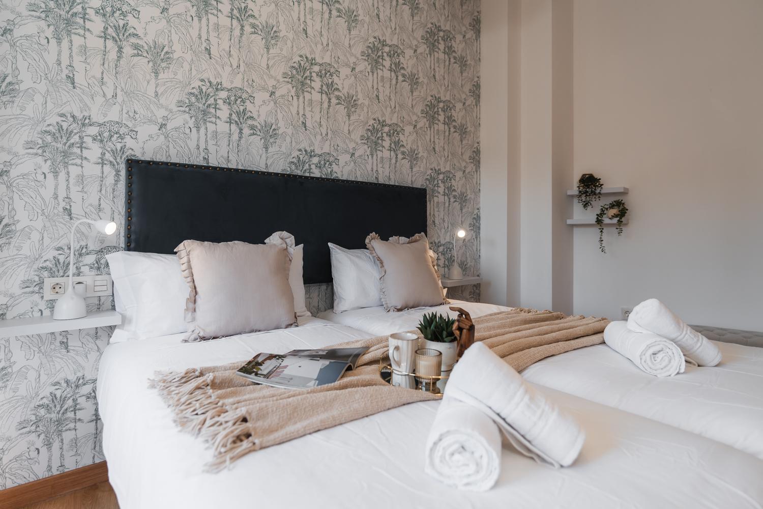 tuGuest Bib Rambla Aparments