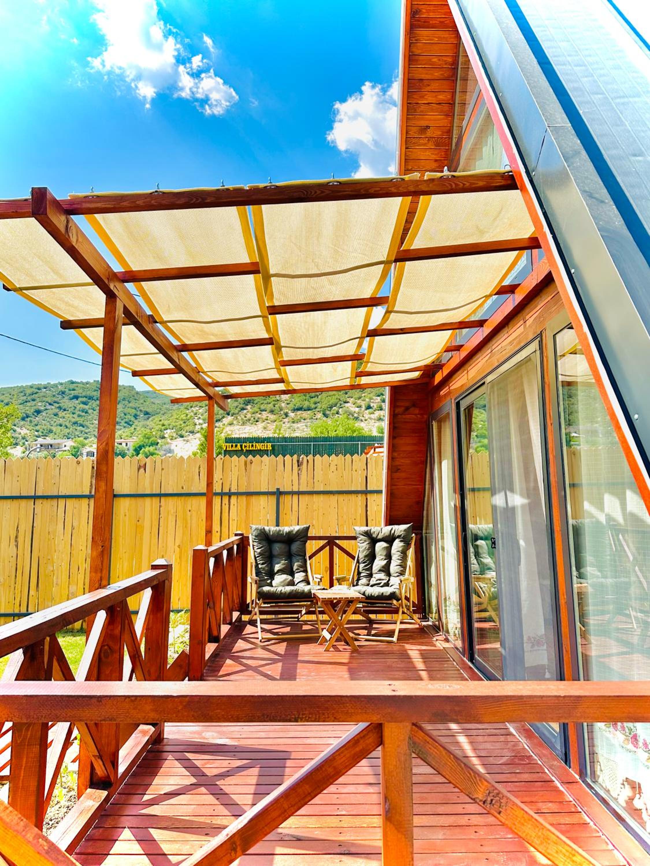 Kalkan'da Doğal Ahşap Ev, 2 Yatak Odası, 1 Banyo, Wi-Fi