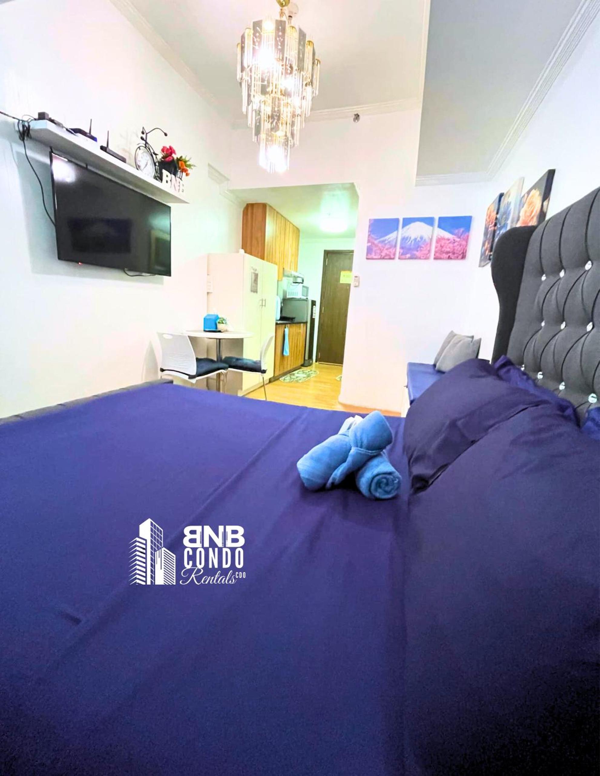 Studio3 - BNB Condo Rentals view 3
