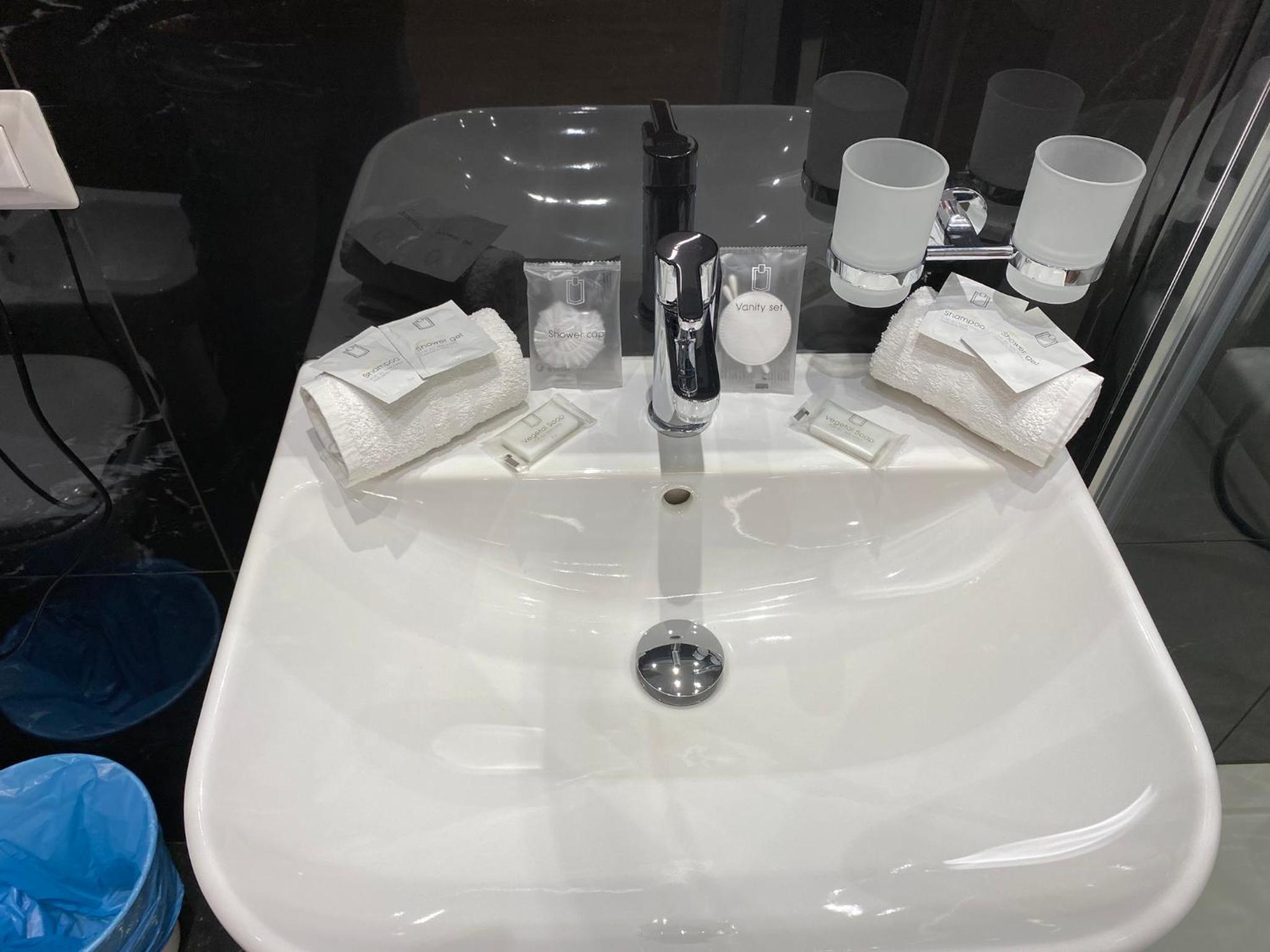 Vatican G&G Suites