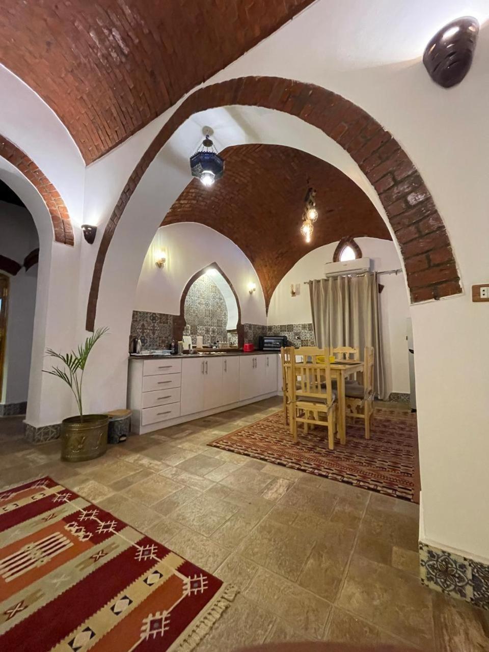 Villa Kemet