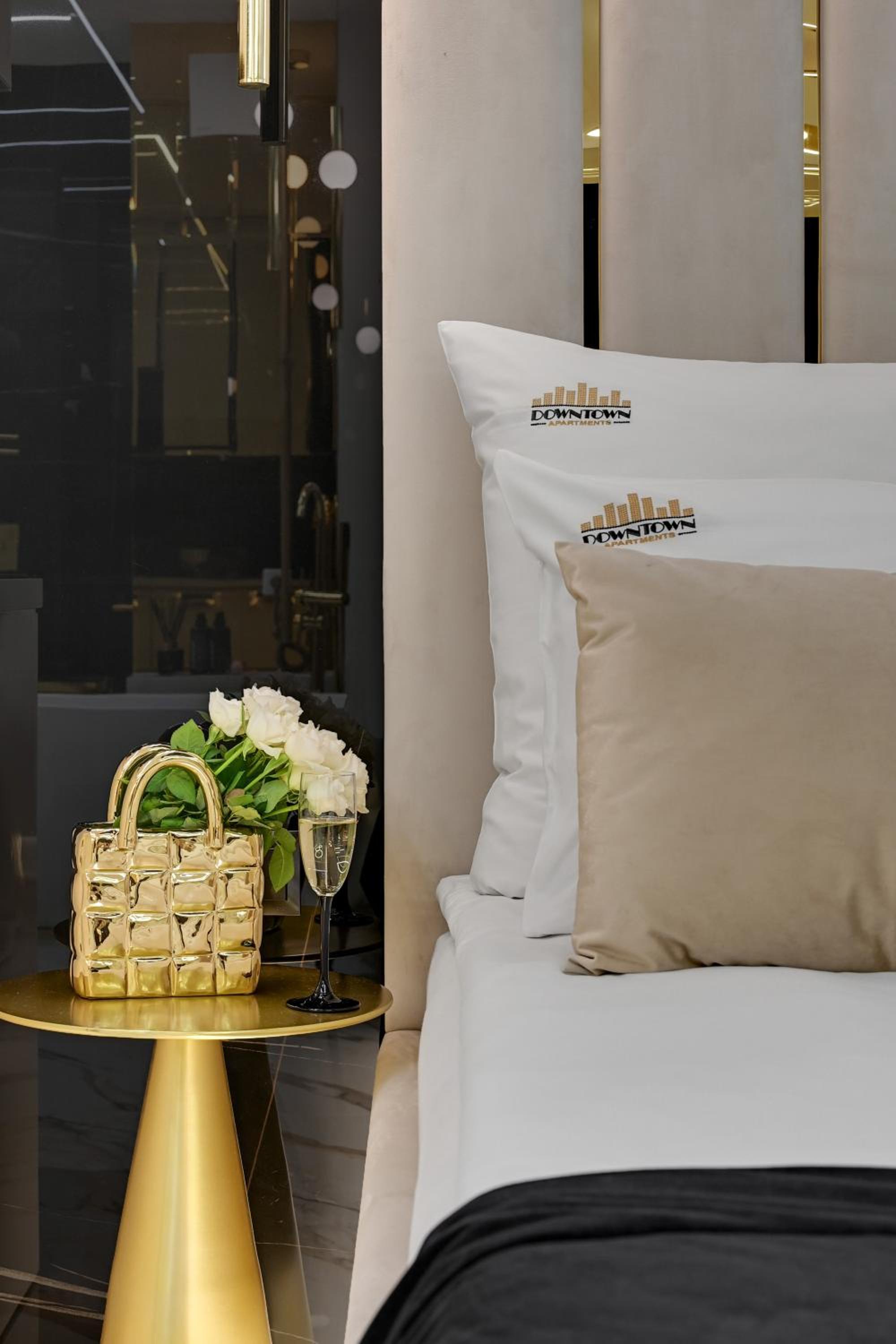 Nadmotławie Romantic Stay with Bathtub by Downtown Apartments