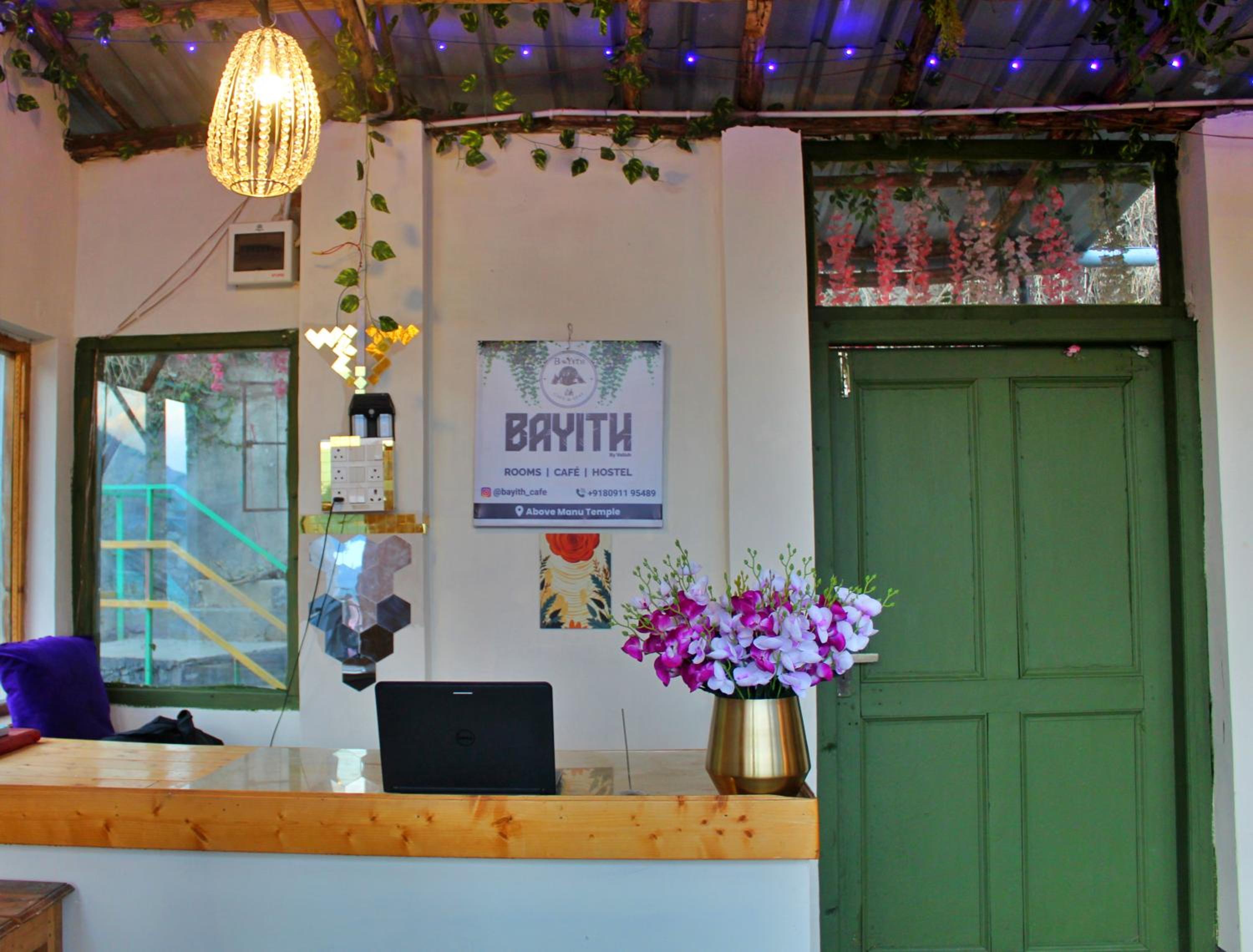 Bayith Cafe and Stay