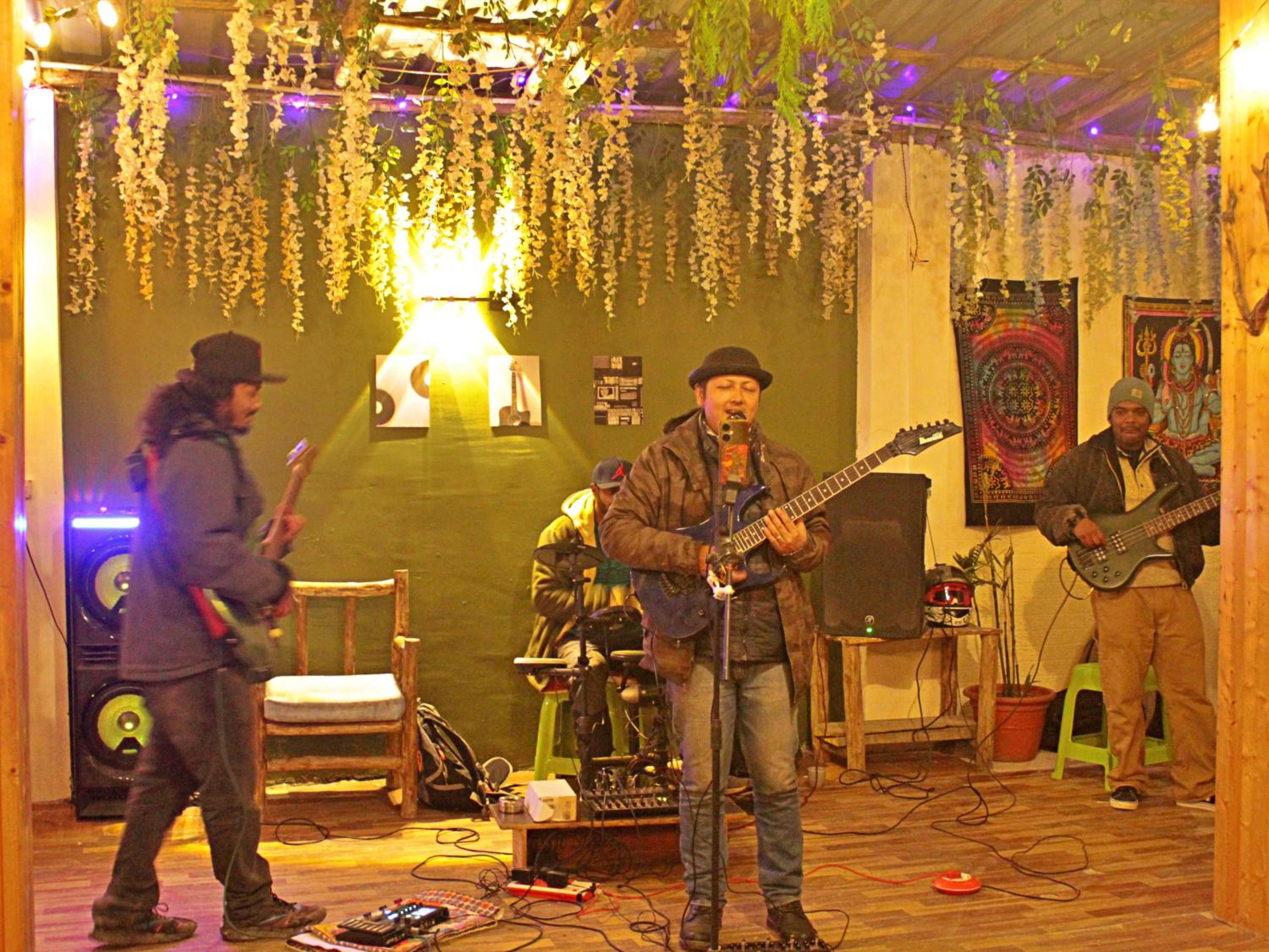 Bayith Cafe and Stay