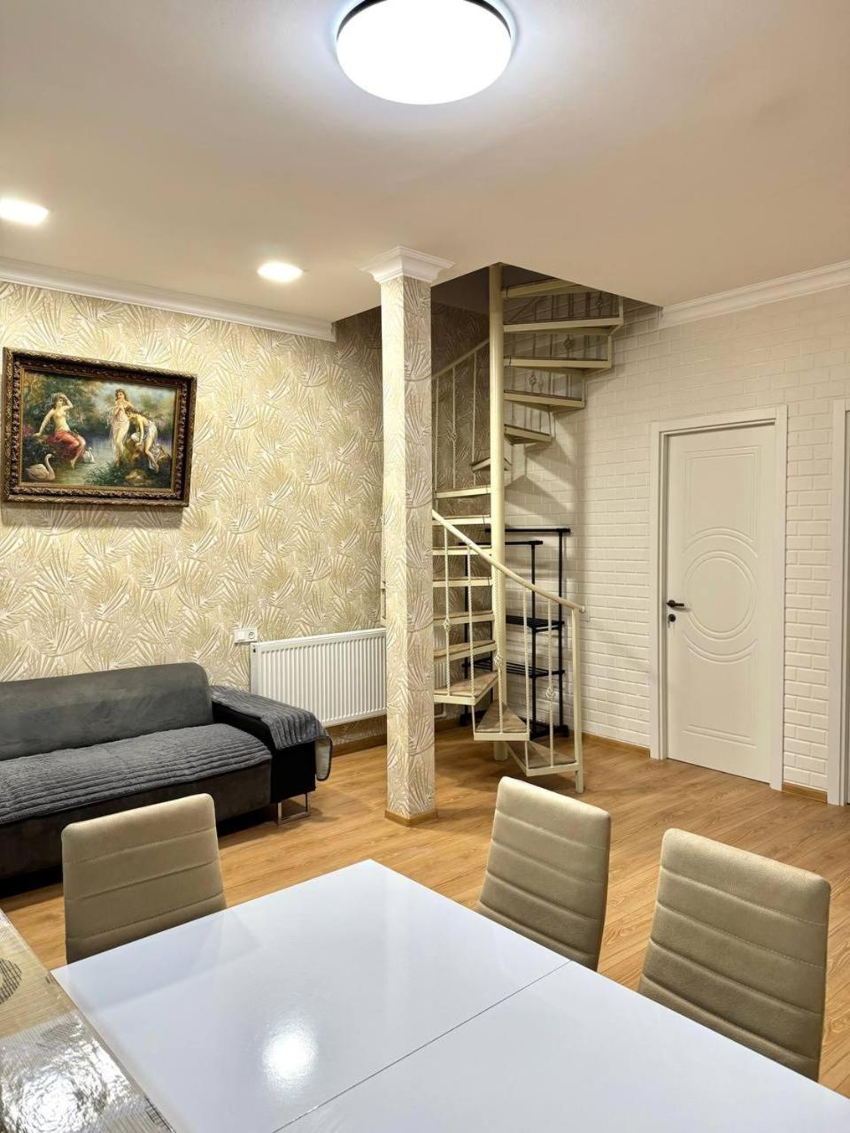 Tbili Home