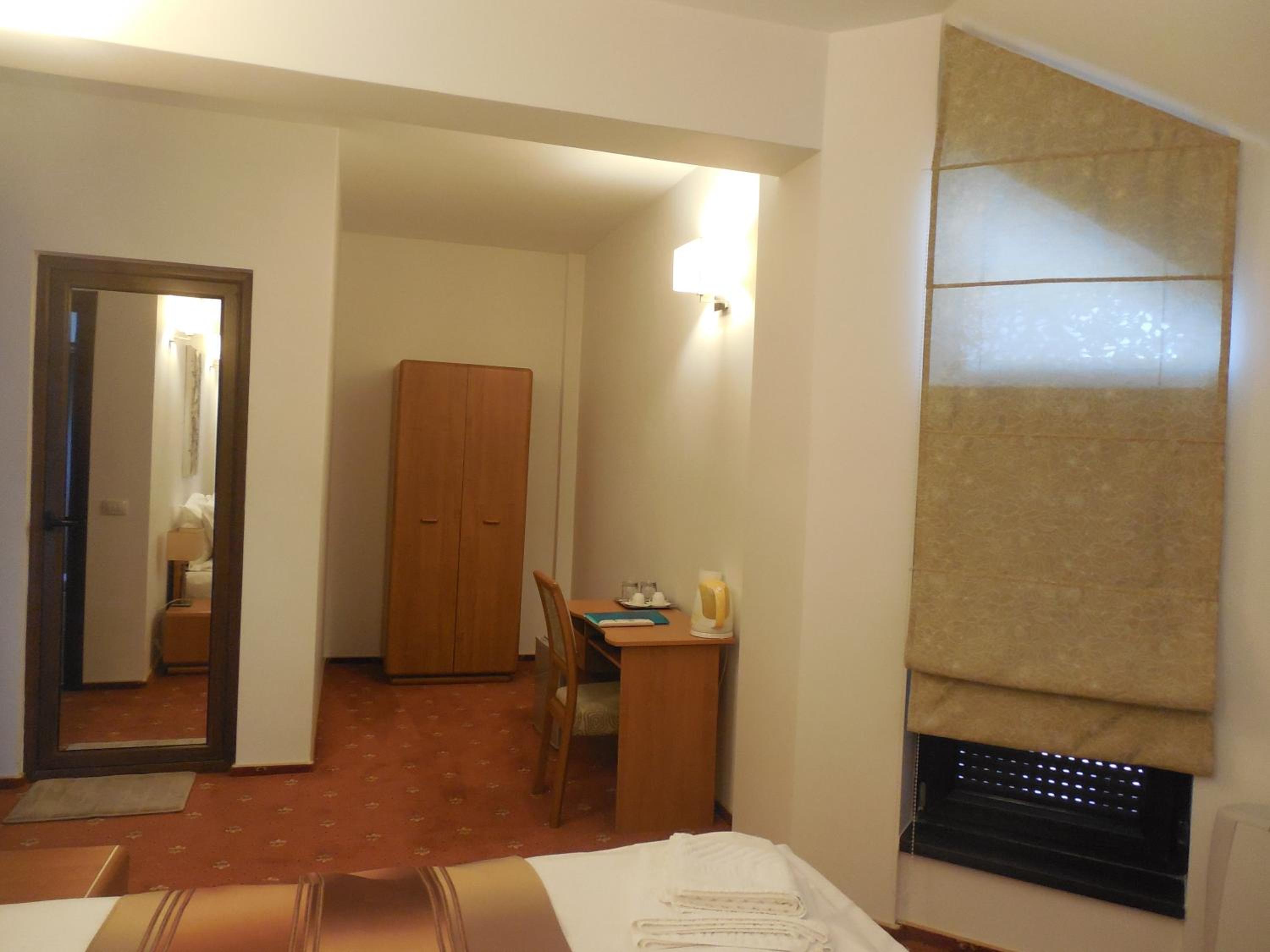 Villa AnnaLia - Rooms to Rent view 5