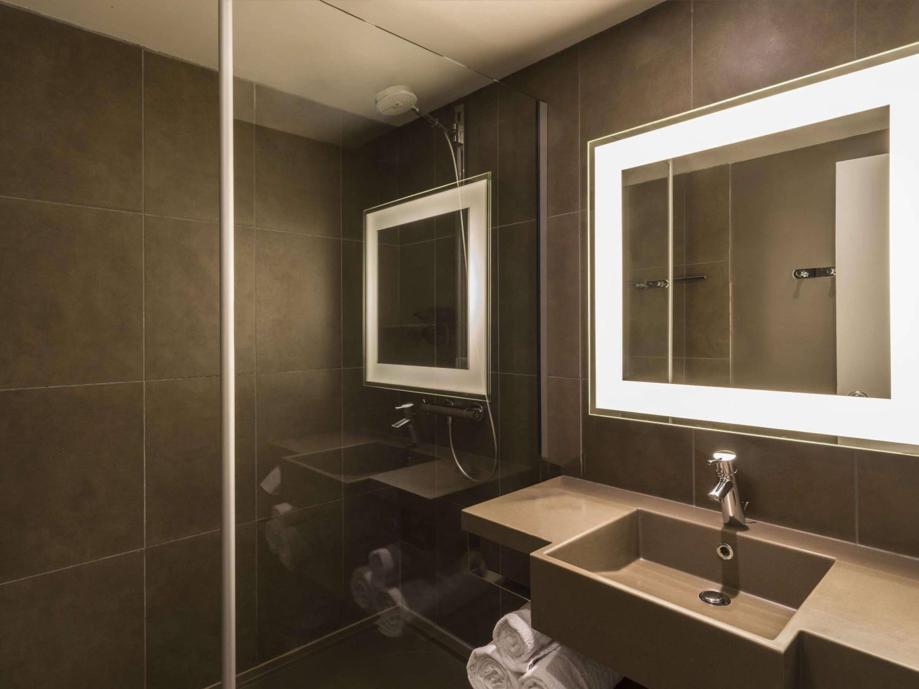 Bron Vacations - Novotel Lyon Bron Meeting  Events - Property Image 62