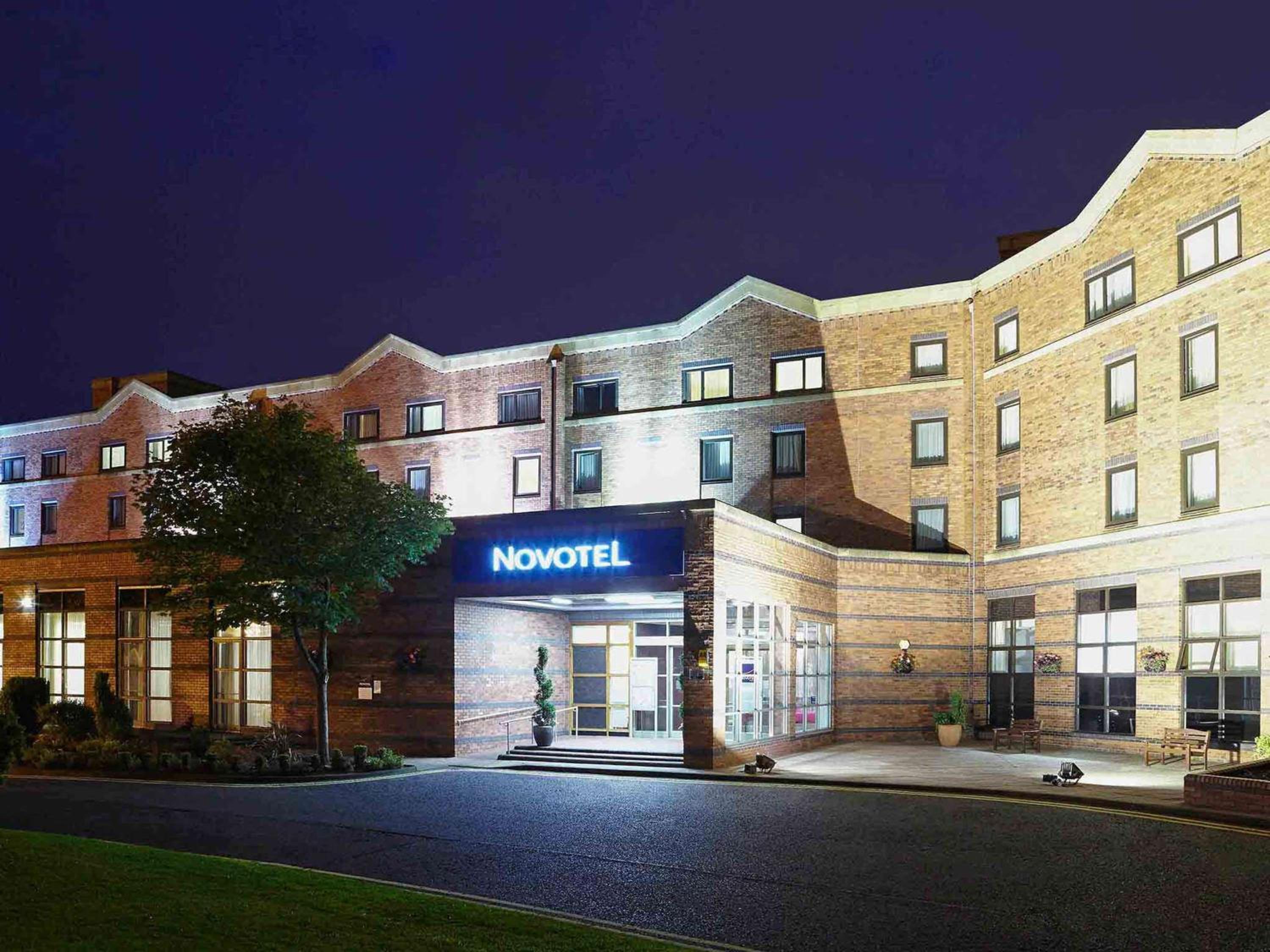 Hotel Novotel Newcastle Airport - Image 1