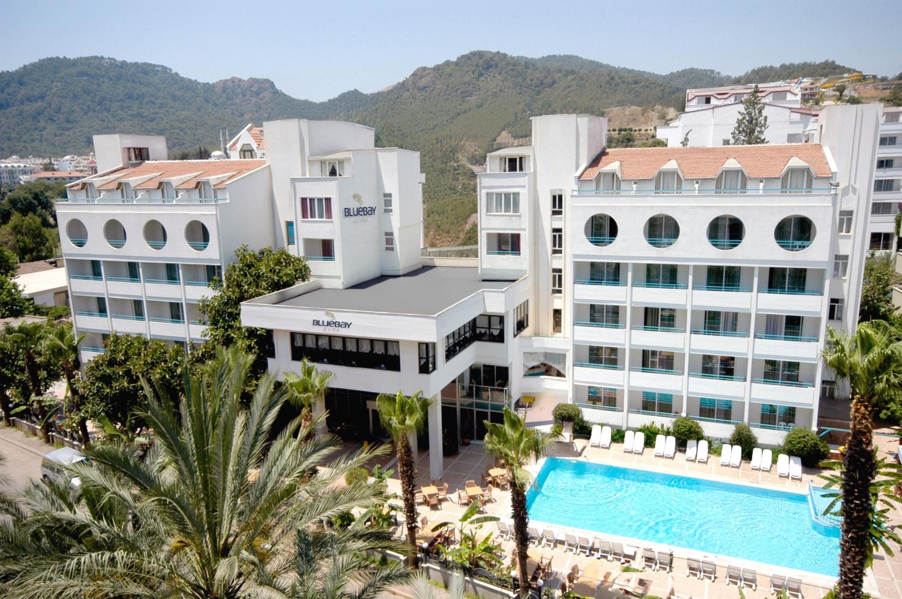 Hotel Blue Bay City - Image 1