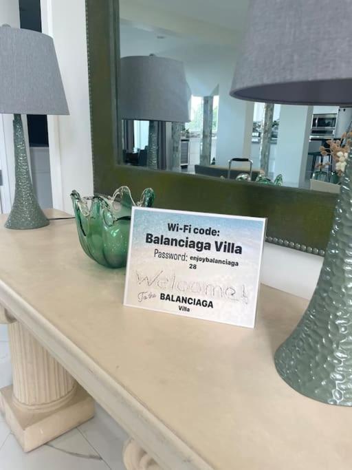 Balanciaga Villa