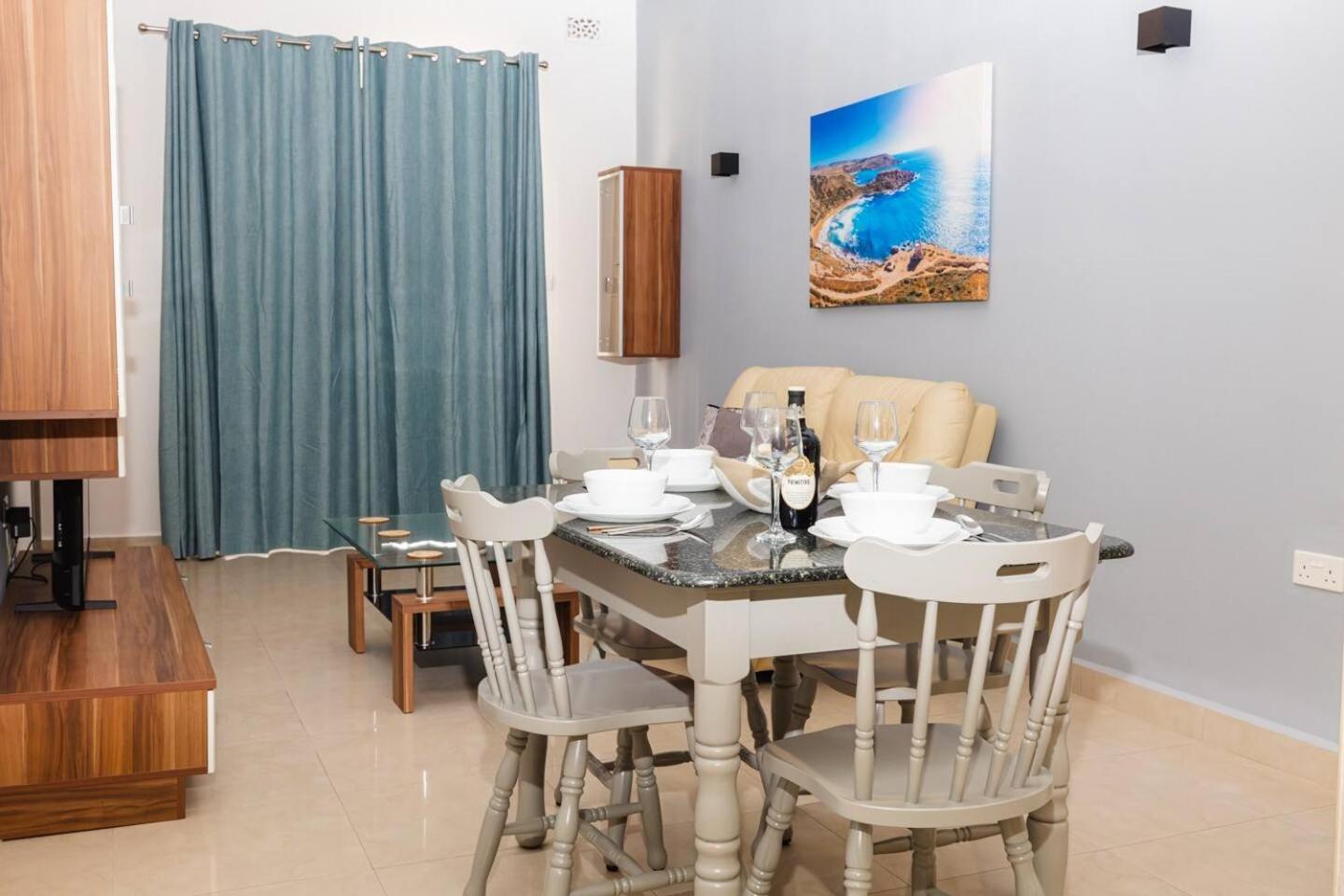 3bedroom Duplex Maisonette In St Pauls Bay photo 5