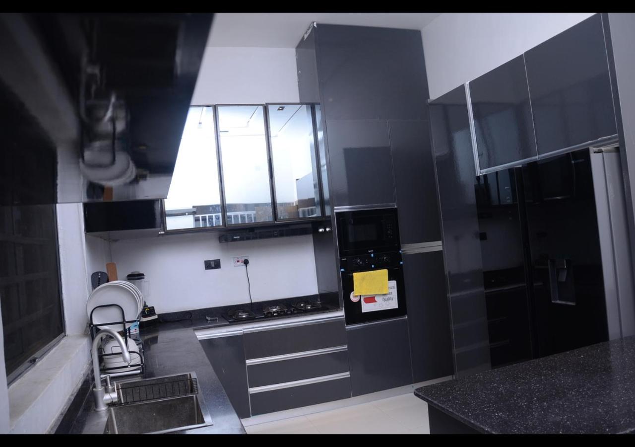 Grand Luxury Apartment view 4