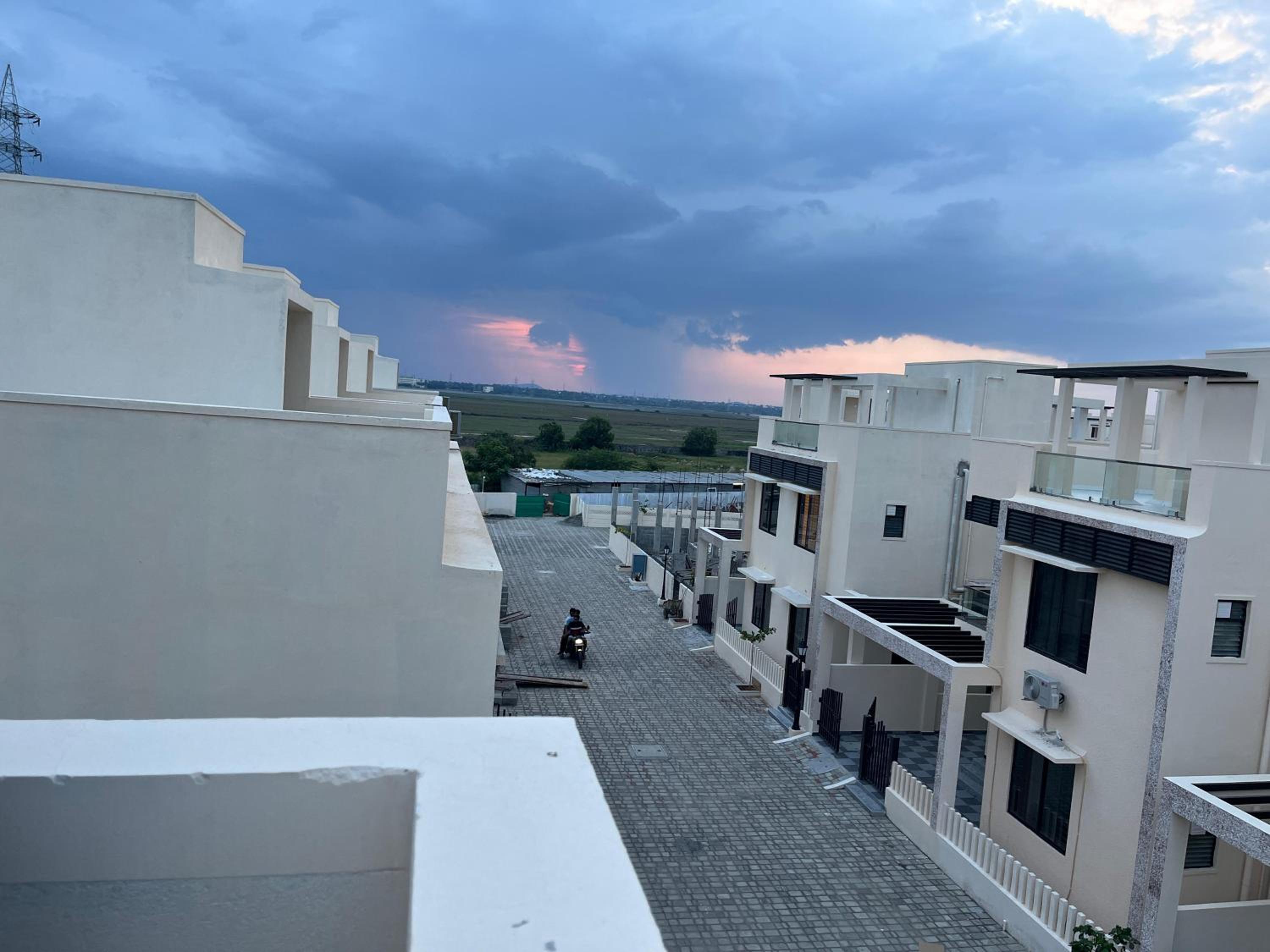 ECR Elite Coastal Inn view 3
