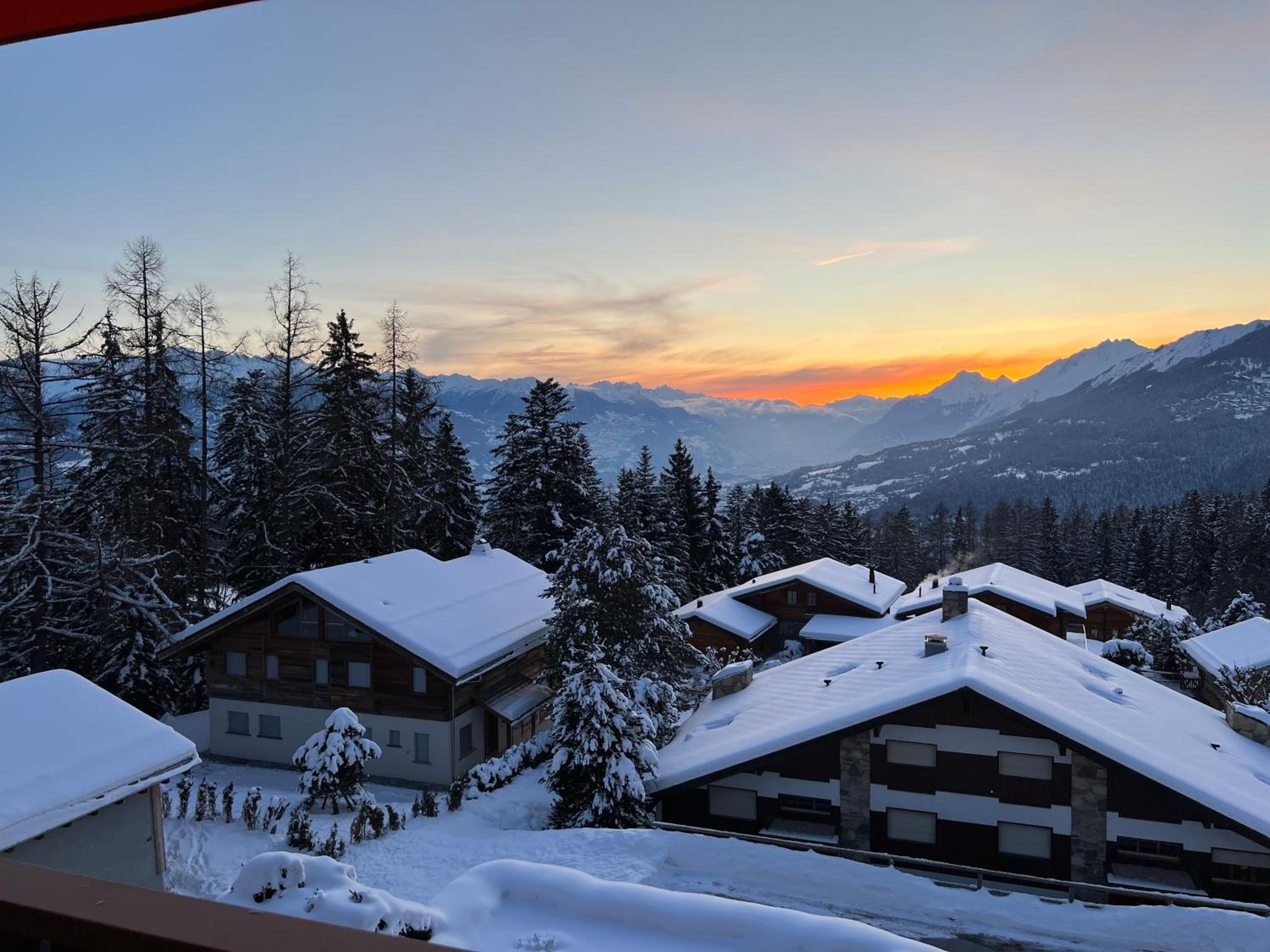 Résidence Robin des Bois, Crans-Montana, luxueux appartement avec vue imprenable