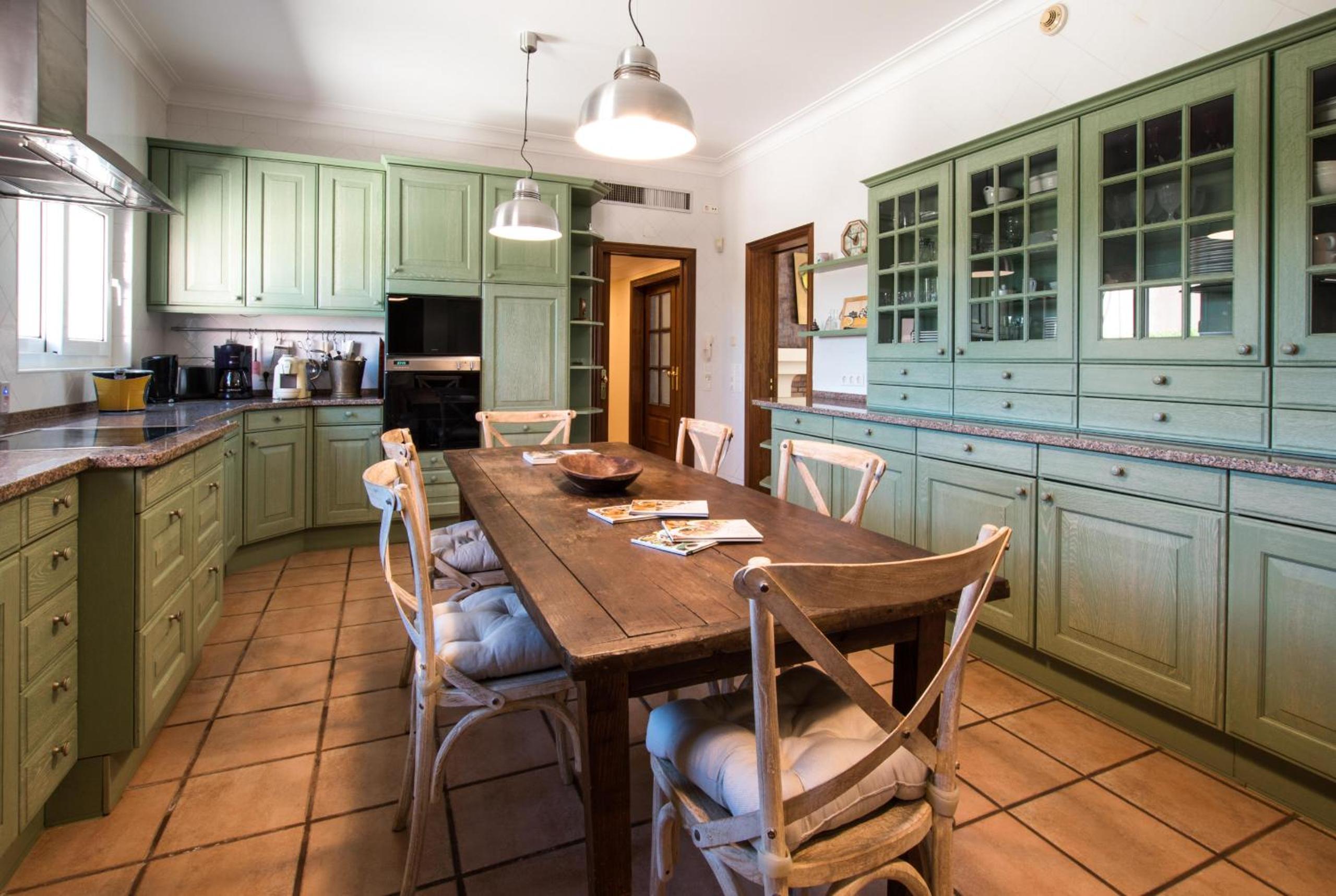 Villa Monte dos Agostos by Boaz Rentals