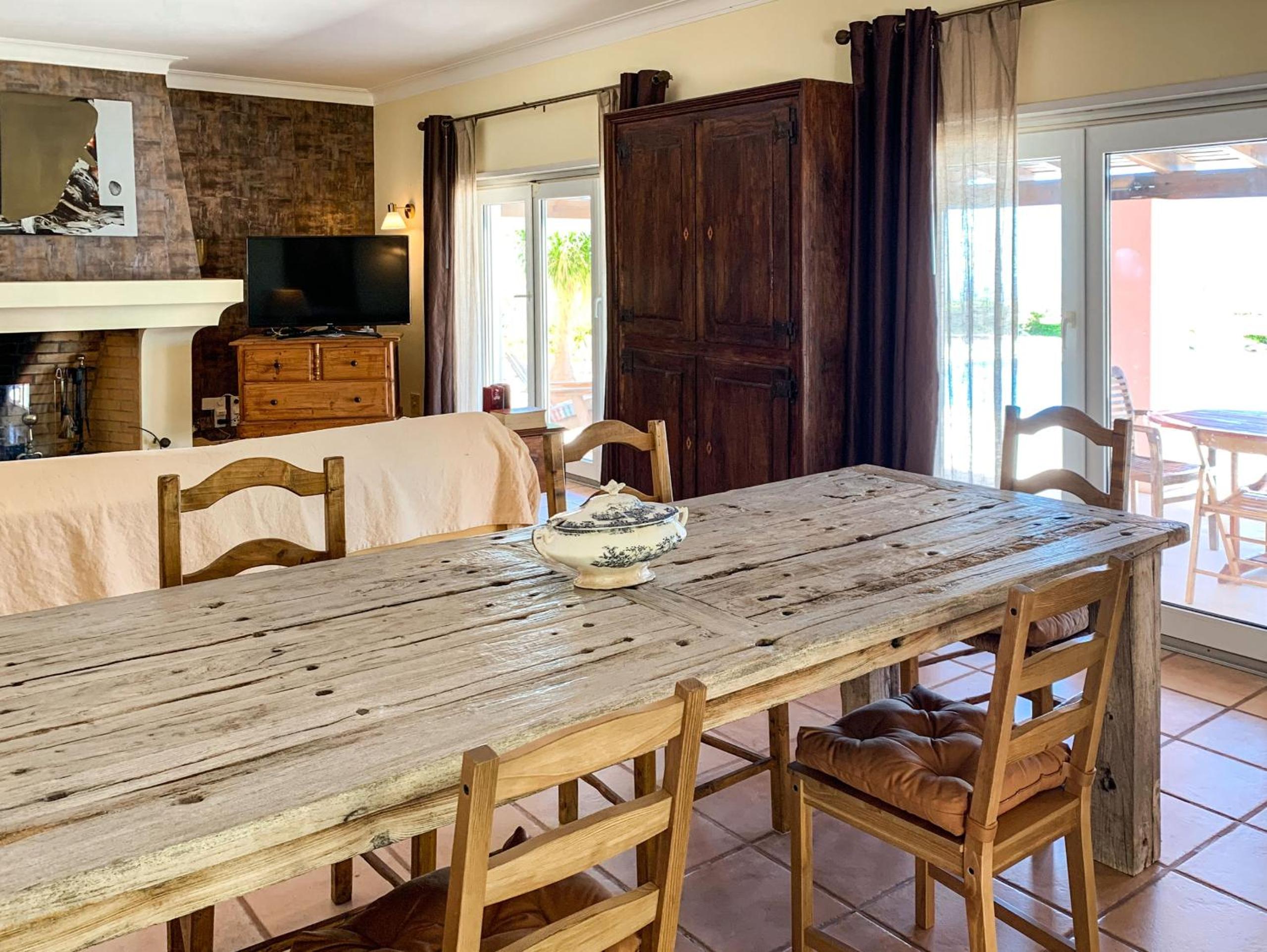 Villa Monte dos Agostos by Boaz Rentals