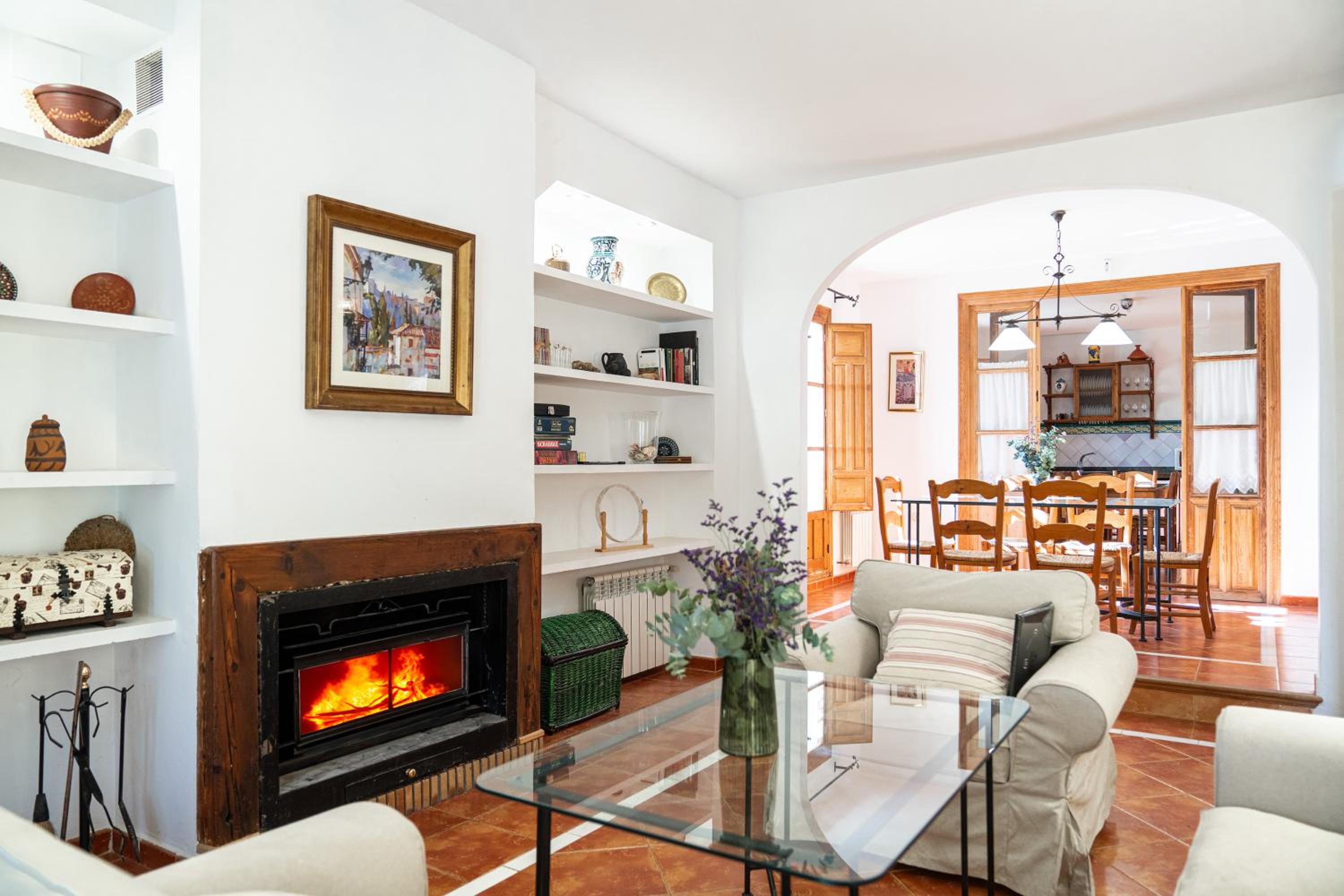 Casa rural Buenos Días con chimenea, calefacción y barbacoa