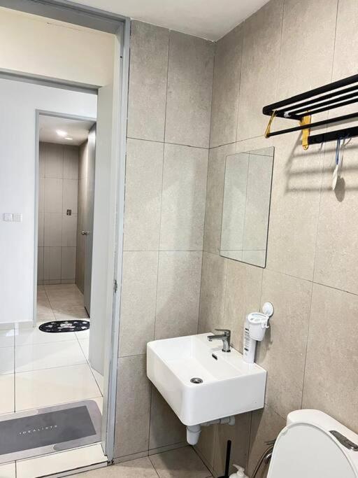 Cozy Kenwingston Platz KL 2-5 Pax2BR&2BR Pakin Netflix 1306